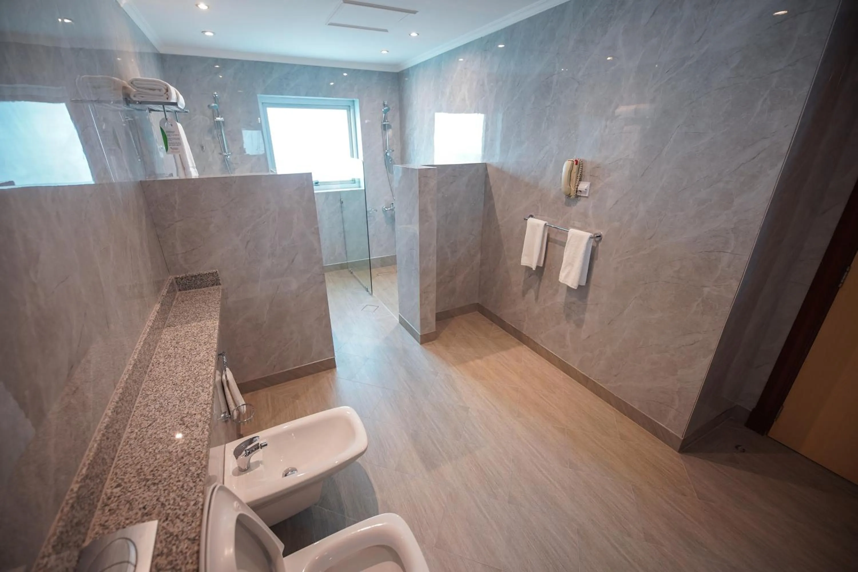 Shower in Villaggio Hotel Abu Dhabi