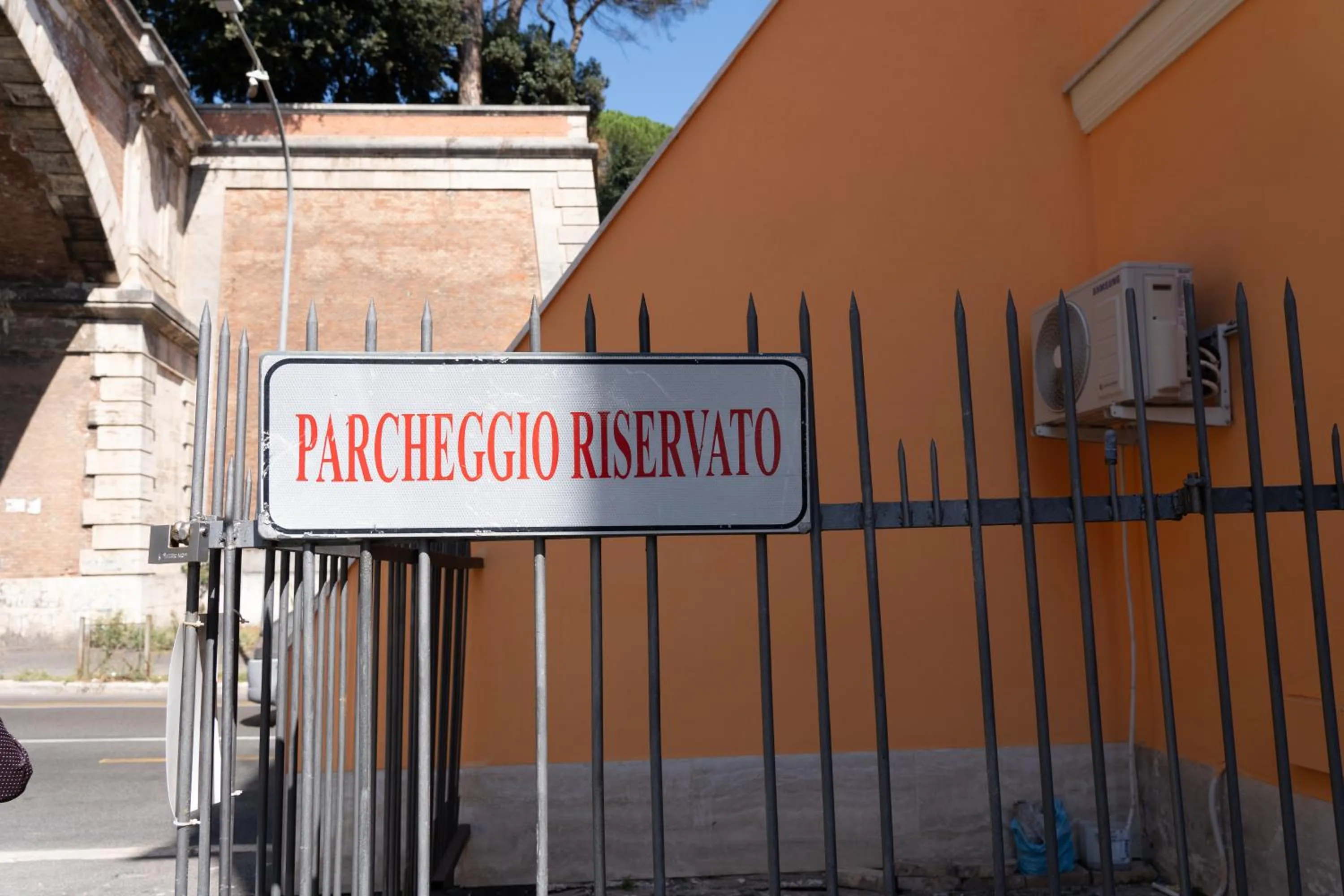 Property building in Hotel VM