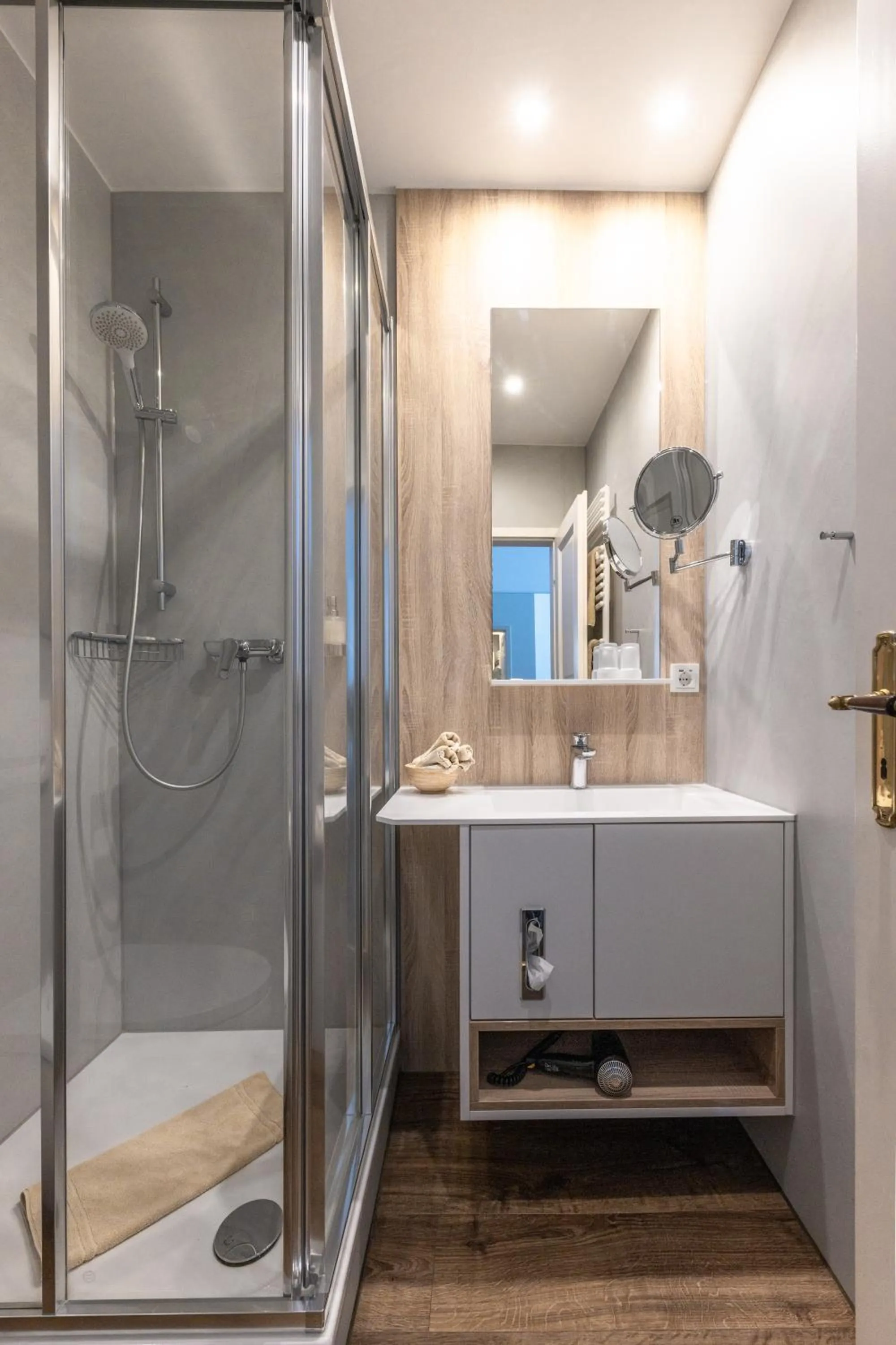 Shower in Villa Benz Hotel garni