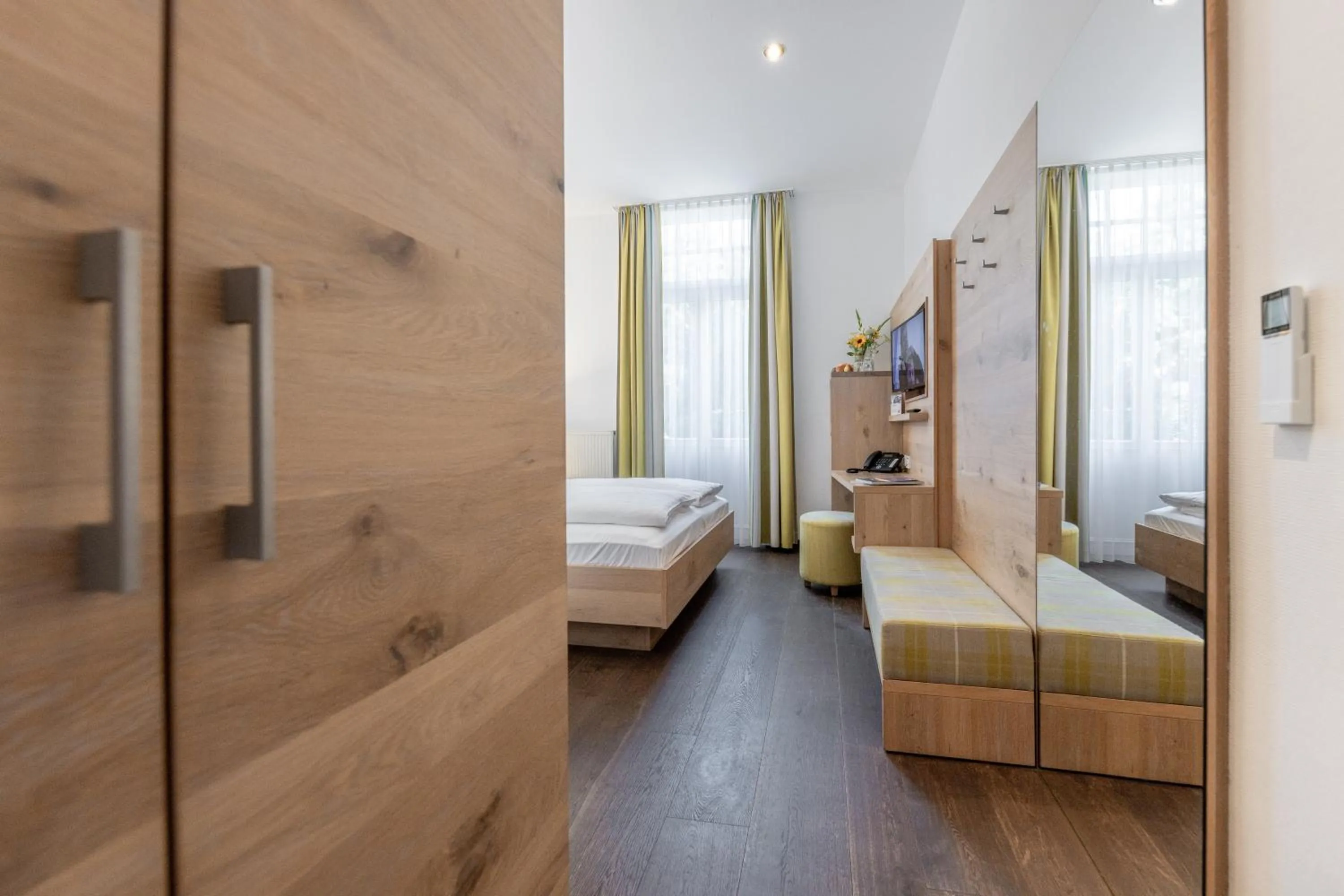 Bed in Villa Benz Hotel garni