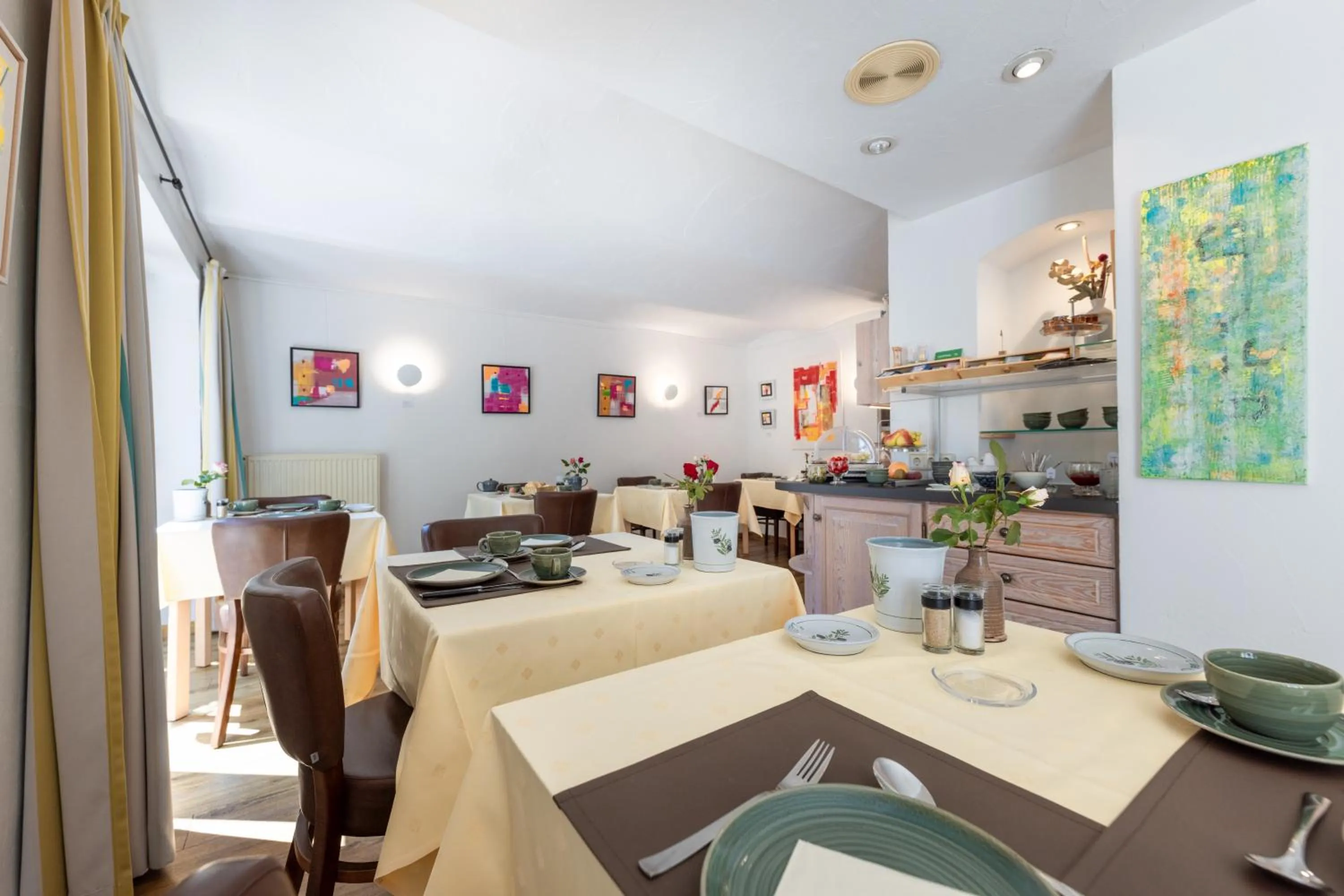 Breakfast in Villa Benz Hotel garni