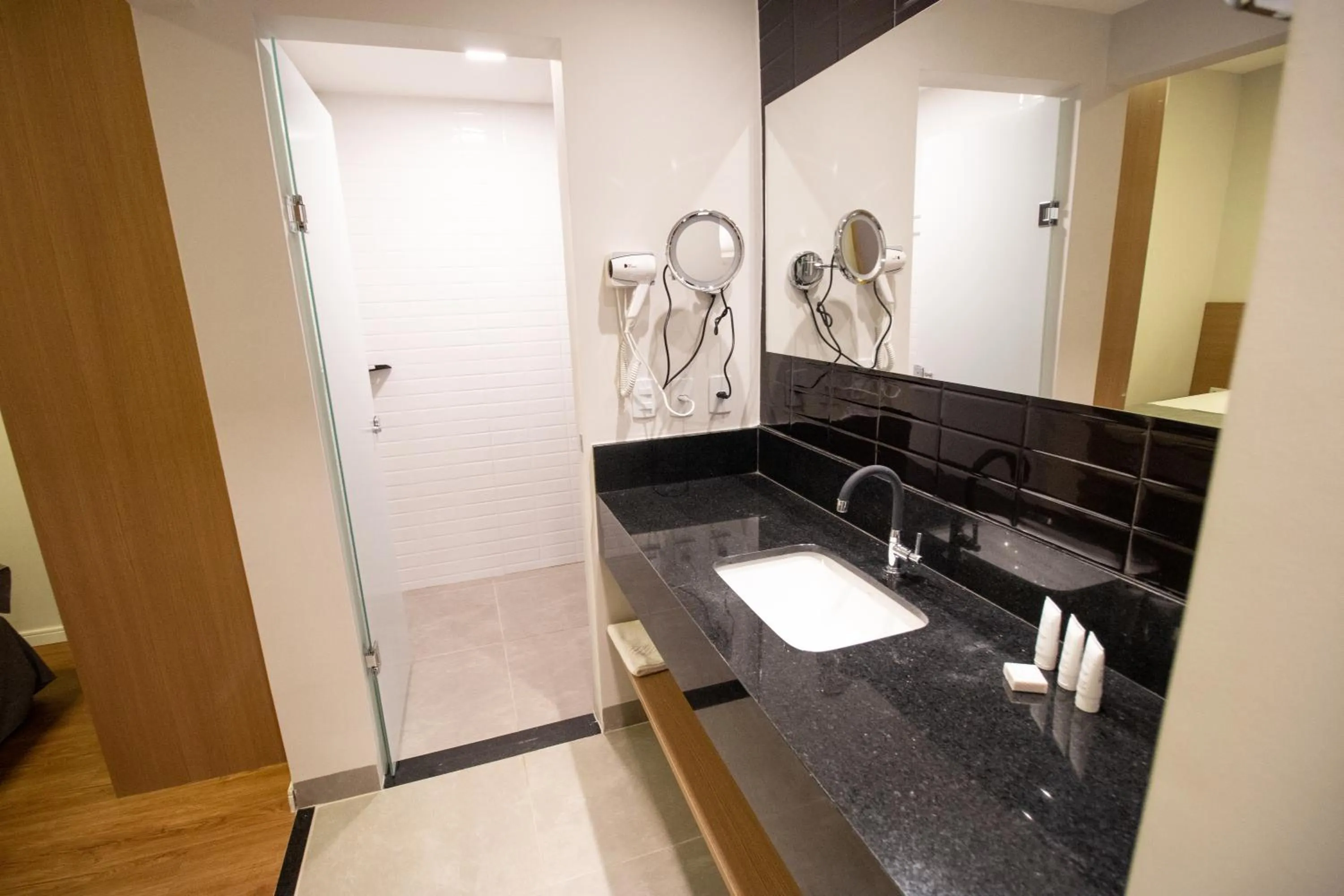 Bathroom in ibis Styles Bonito