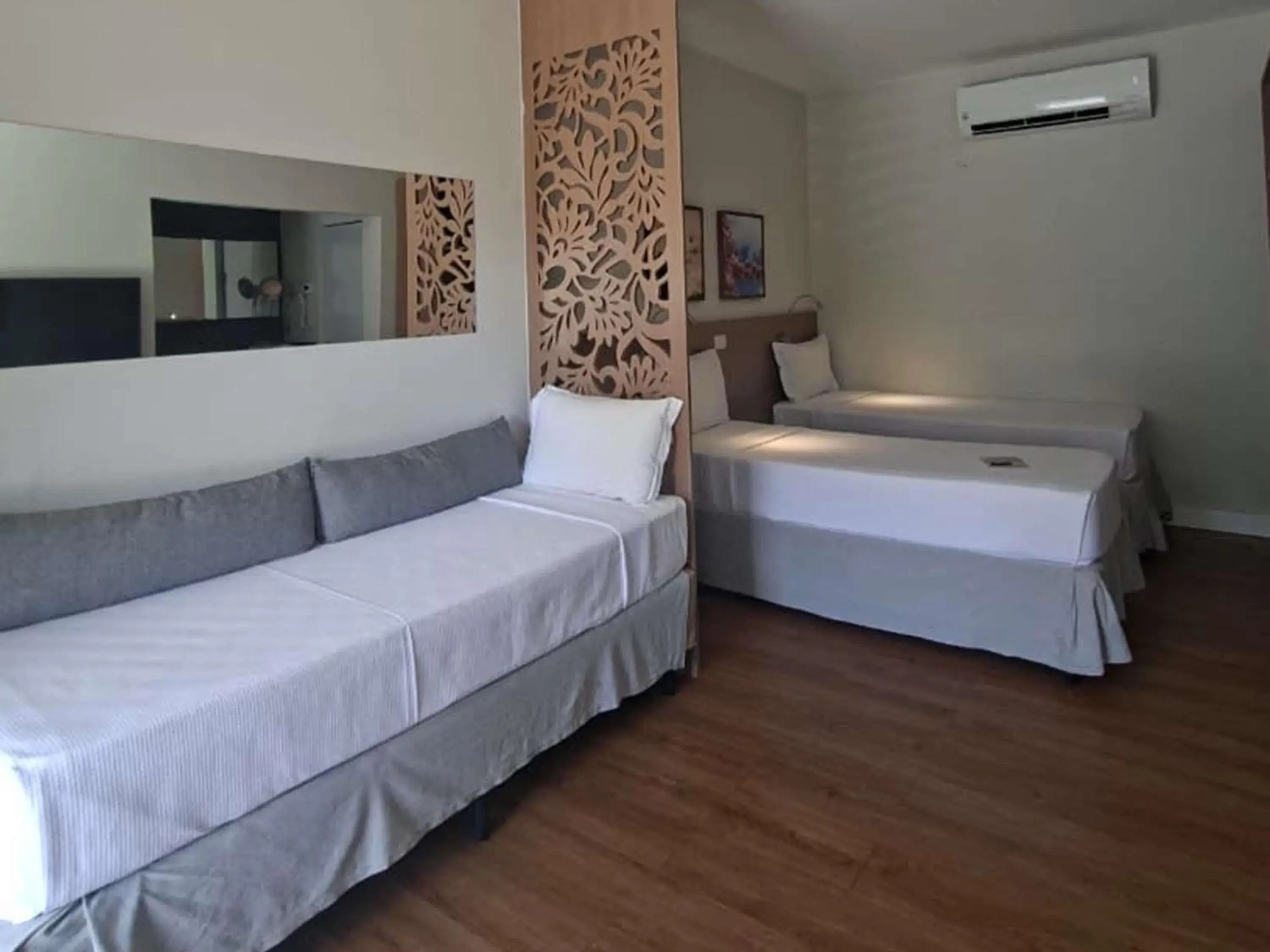 Standard Room With Three Single Beds in ibis Styles Bonito Standard Room With Three Single Beds in ibis Styles Bonito