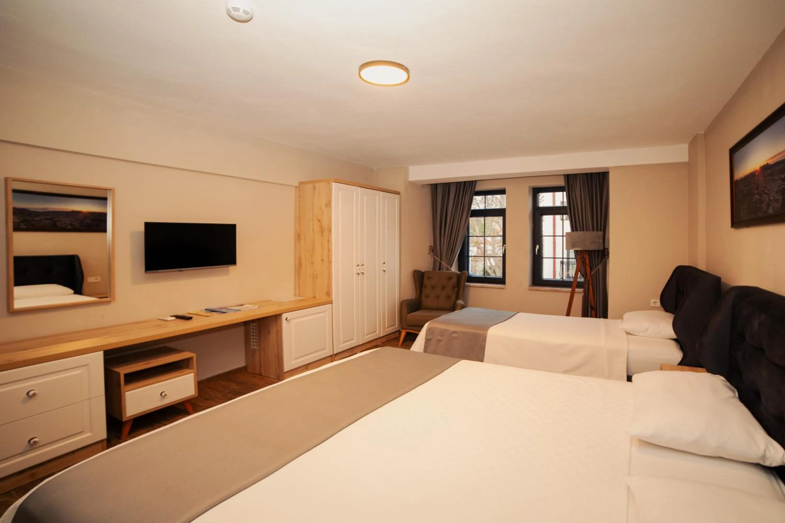 Photo of the whole room, Bed in İmroz Elia Hotel