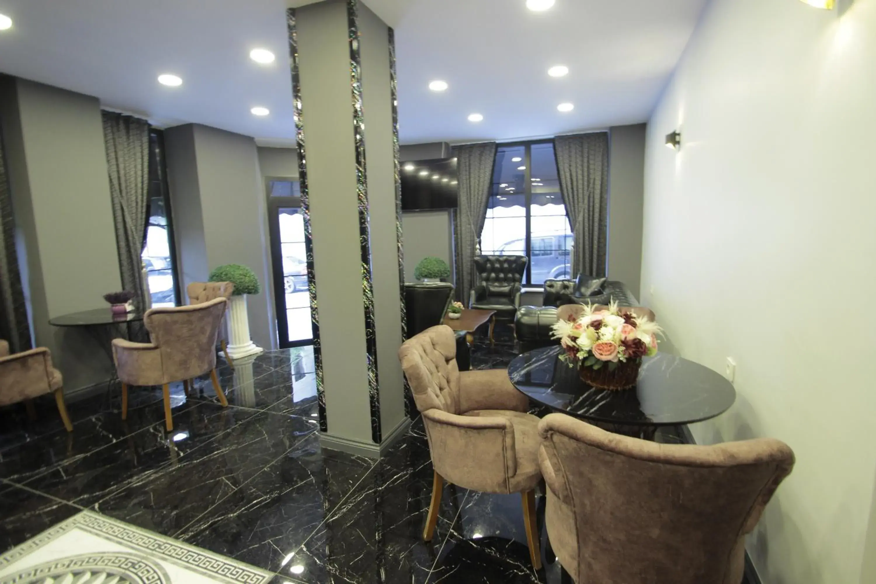 Lobby or reception in Guler Palas Hotel Lobby or reception in Guler Palas Hotel