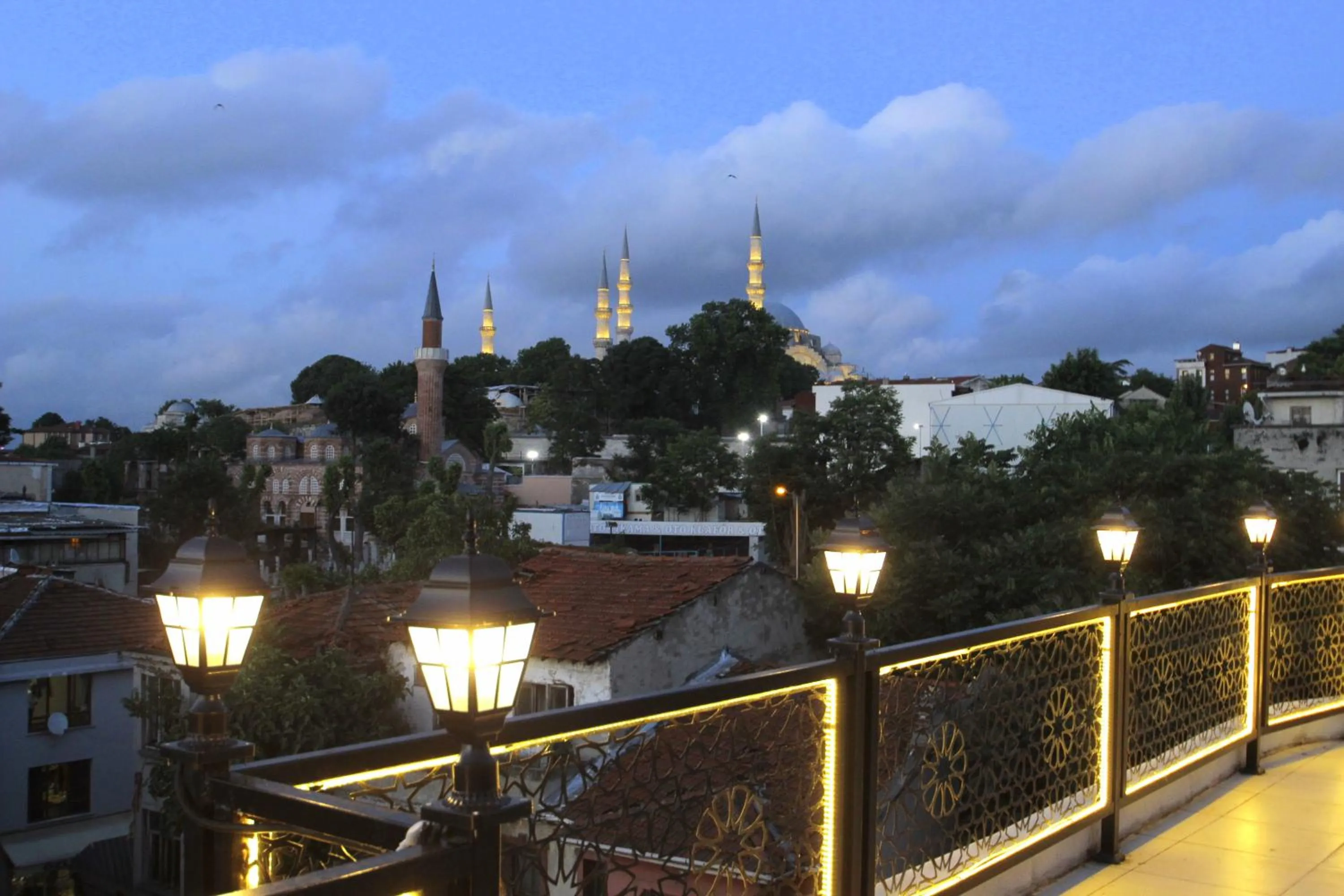 Neighbourhood in Guler Palas Hotel