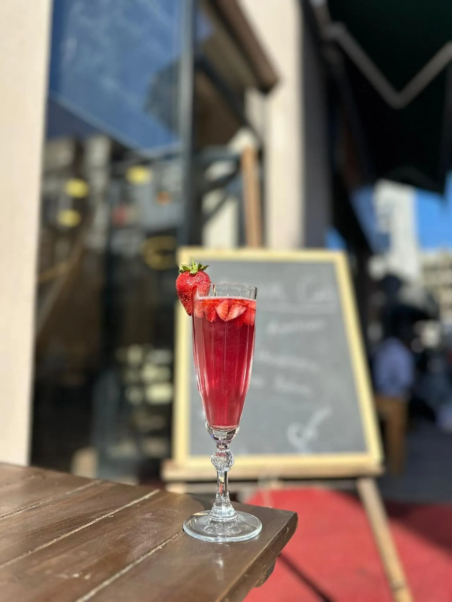 Food and drinks in Guler Palas Hotel