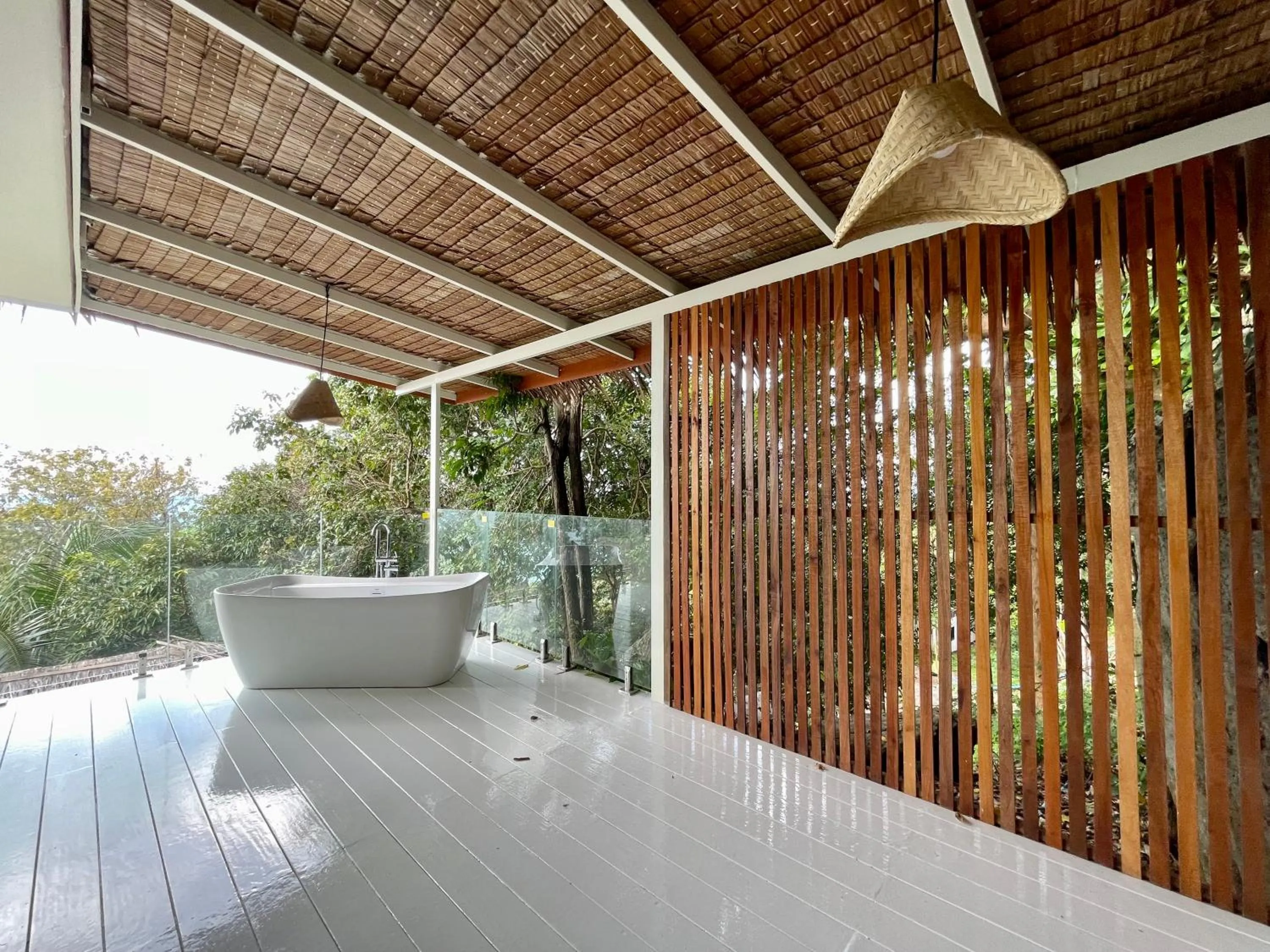 Bathroom in Tantawan sea view residence 山海居