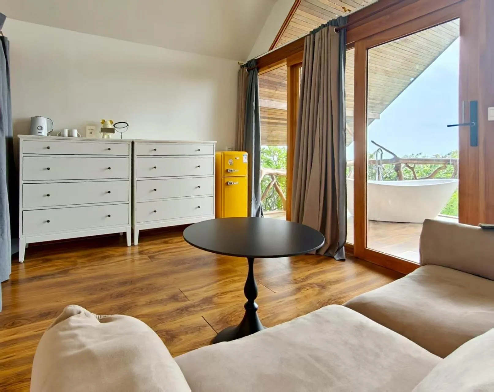 Tantawan sea view residence 山海居