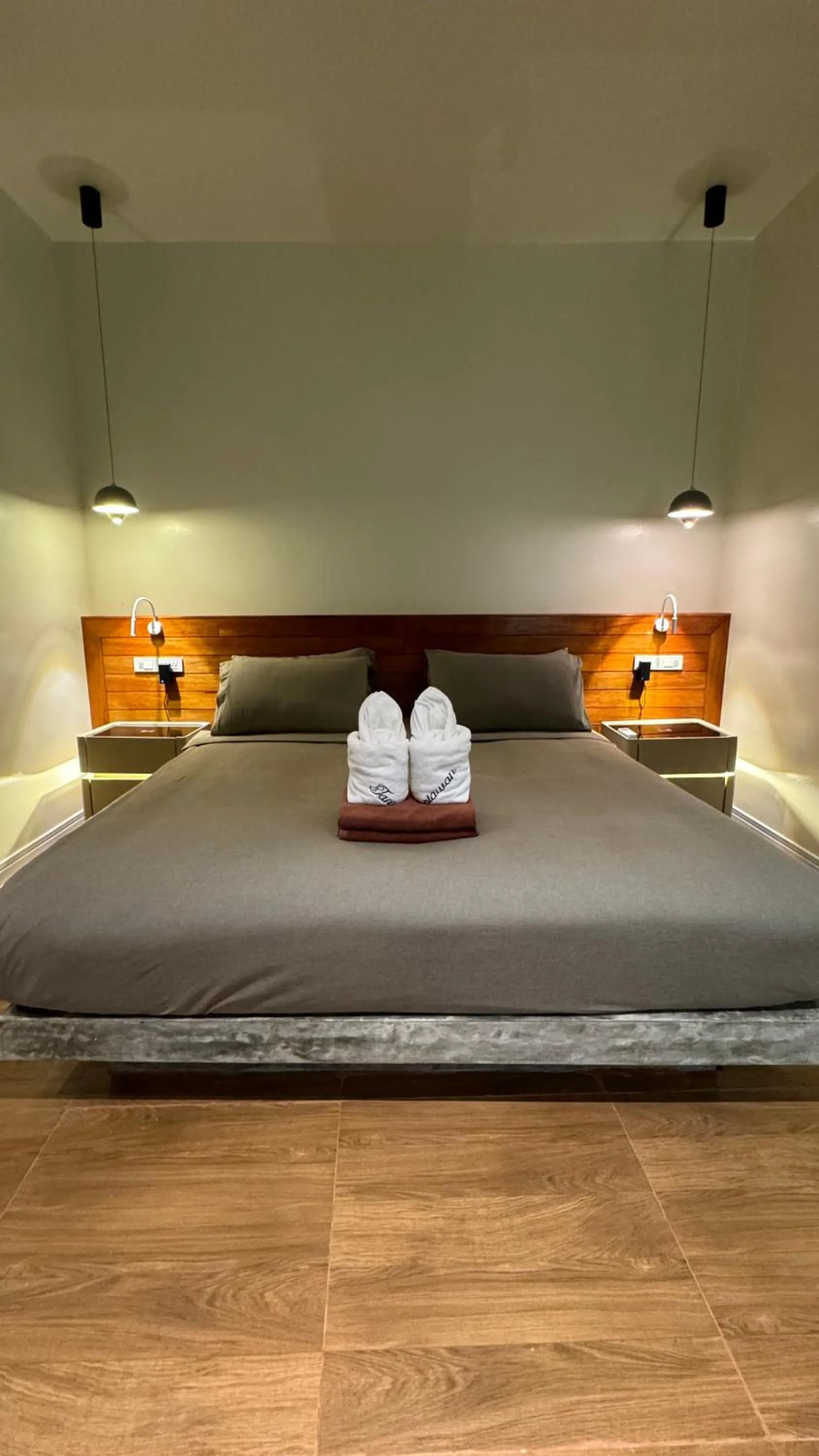 Bed in Tantawan sea view residence 山海居