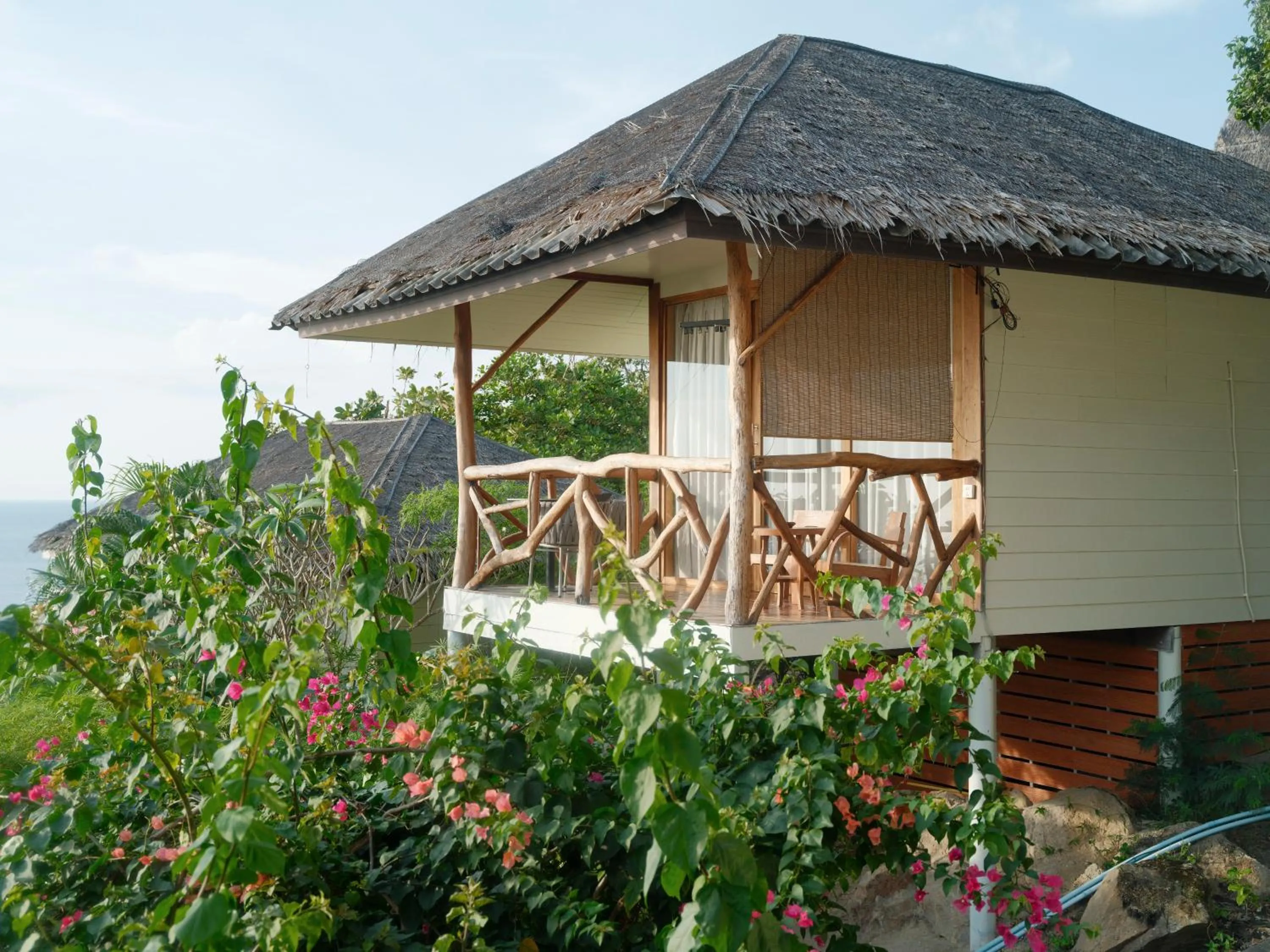 Property building in Tantawan sea view residence 山海居