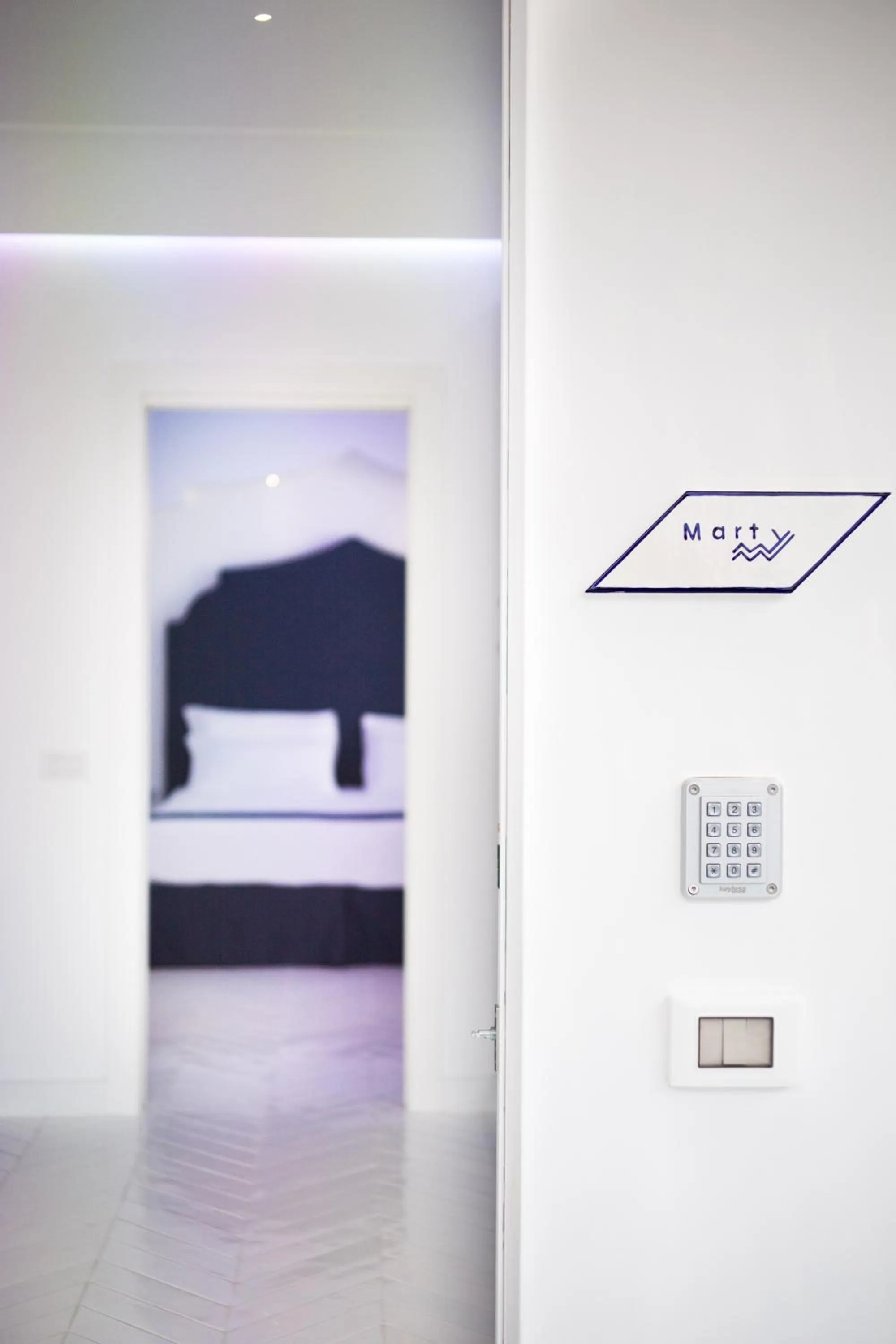 Bedroom, Bed in Positamy