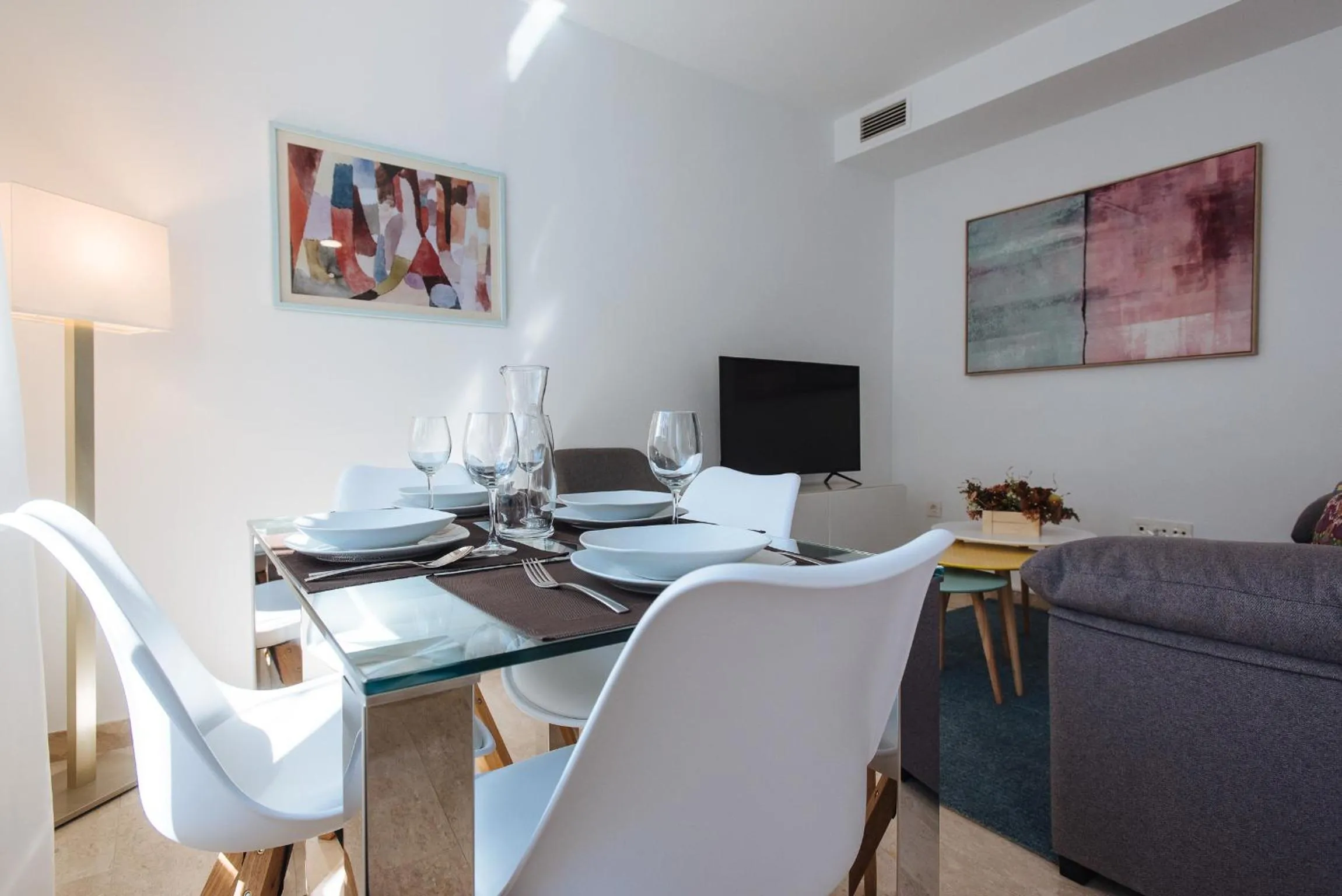 Triana Home - Free Parking