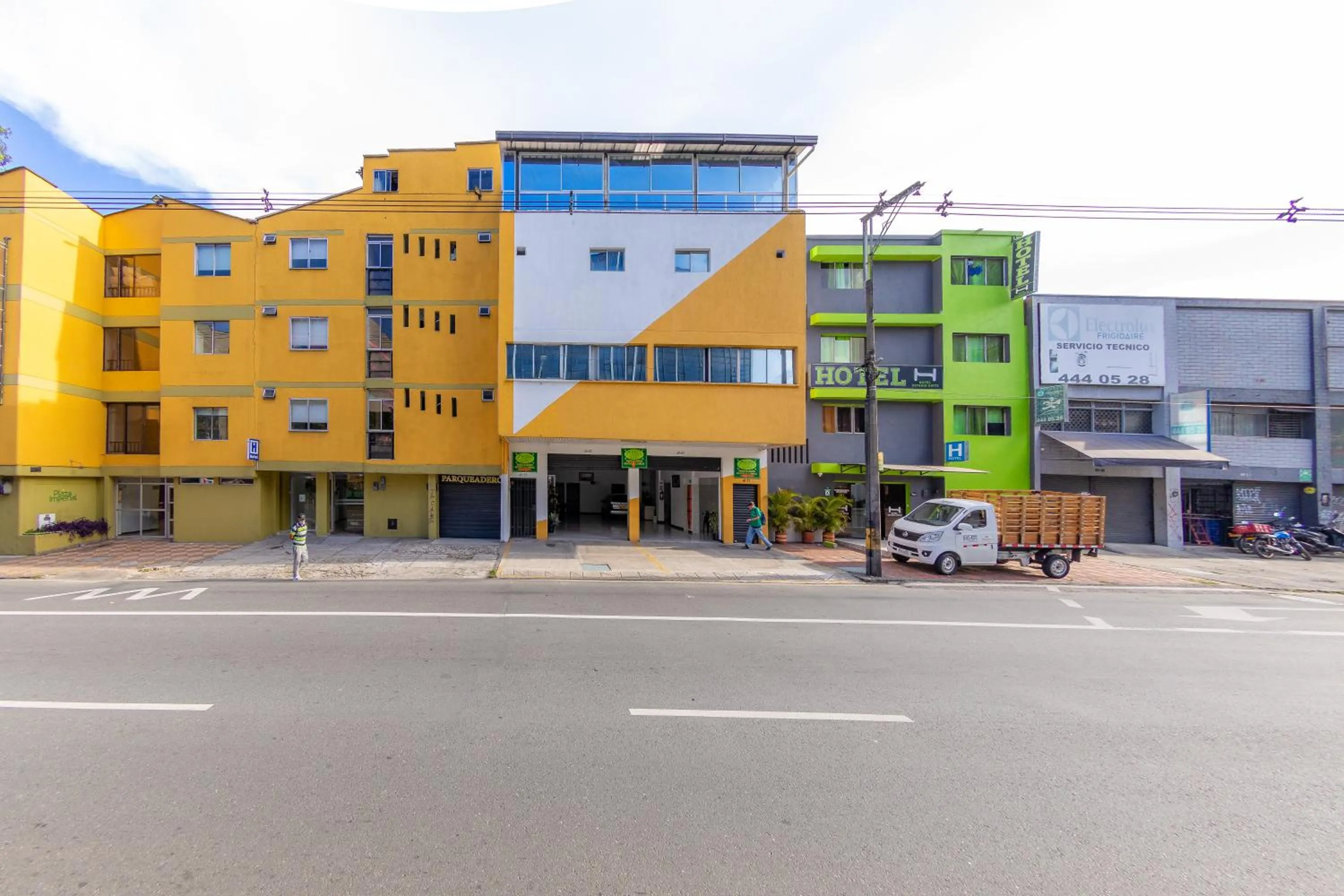 Property building in Hotel Vegas Sergio