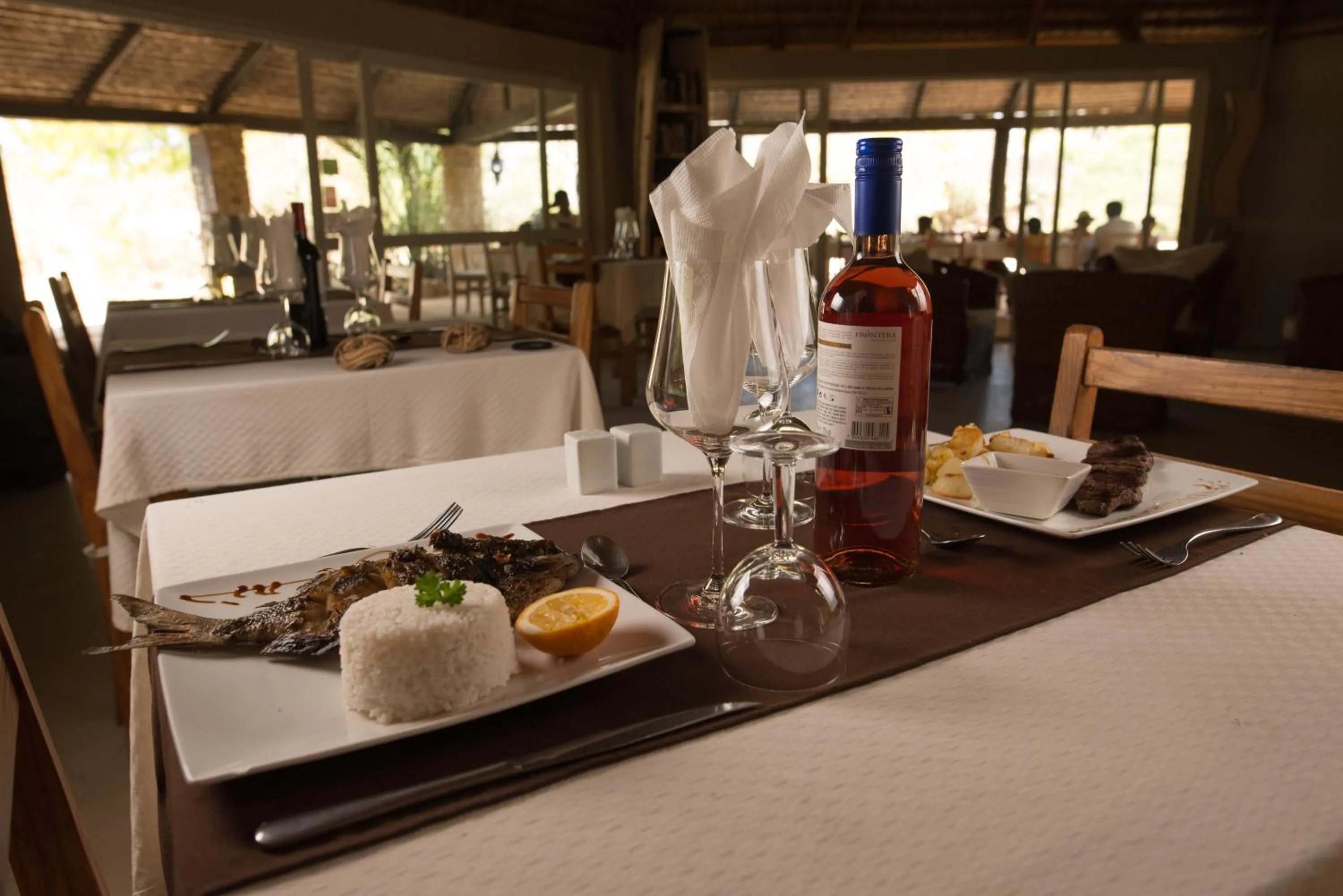 Restaurant/places to eat in Auberge de la Table