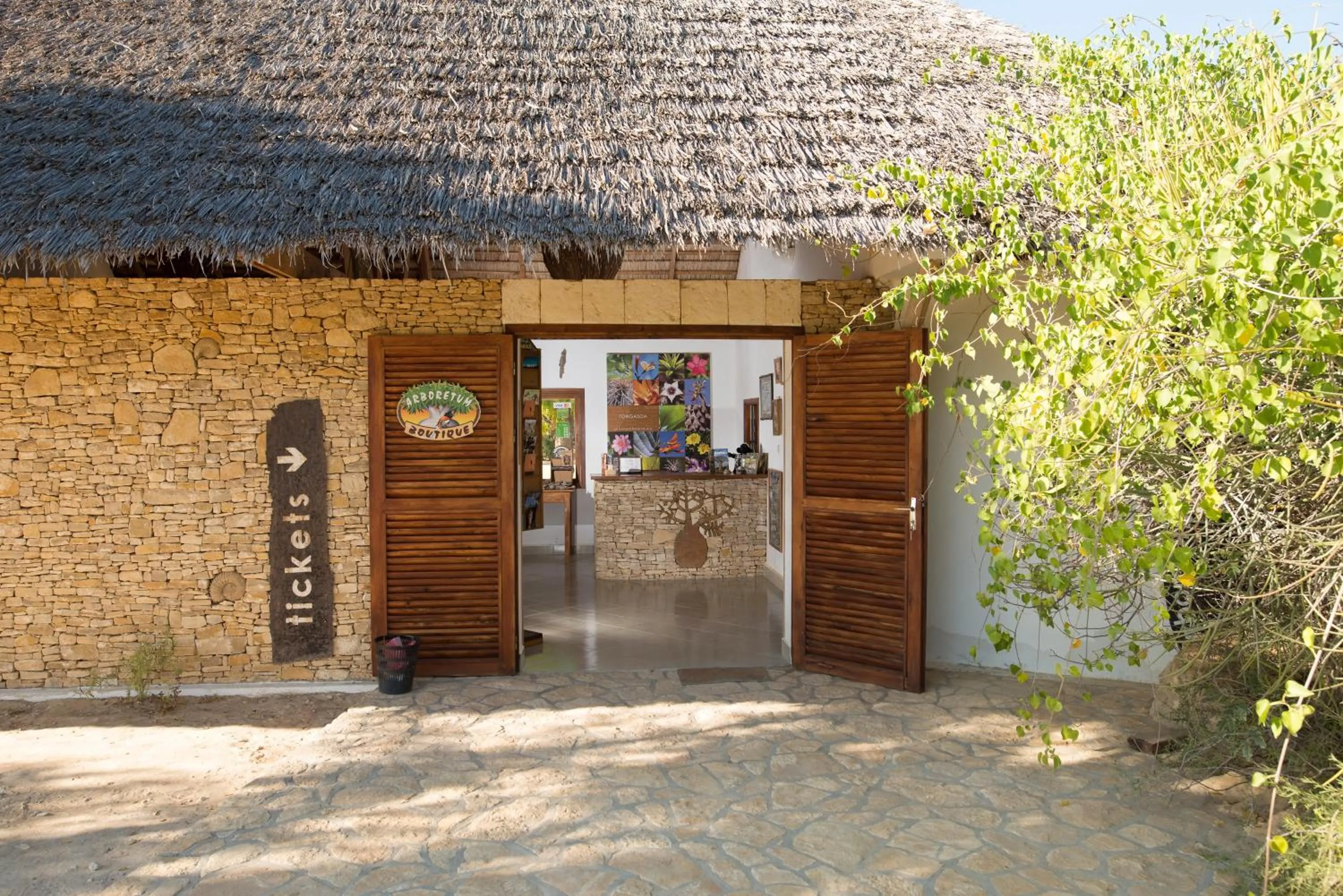 On-site shops in Auberge de la Table