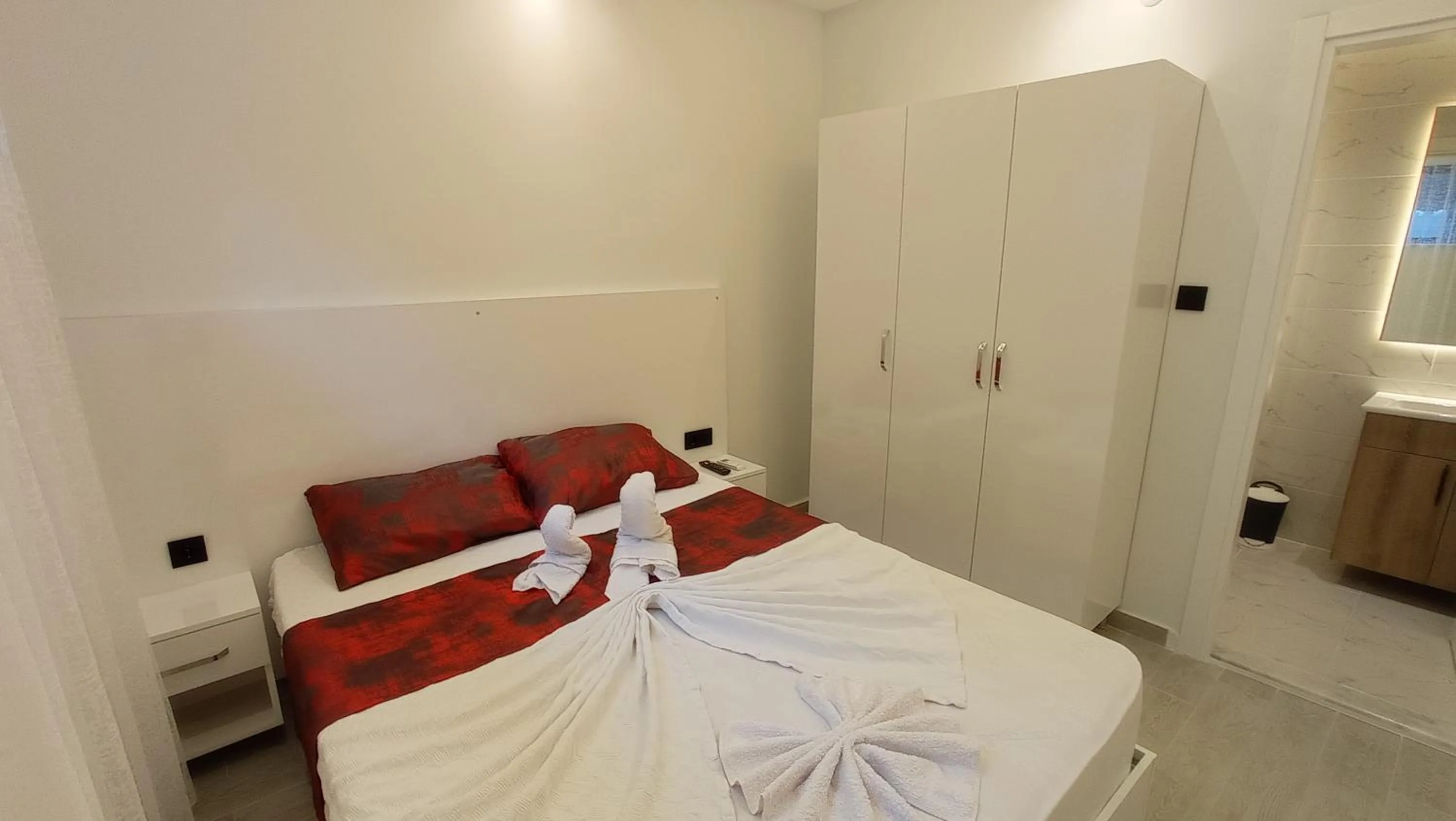 Bedroom, Bed in World Cities Residence