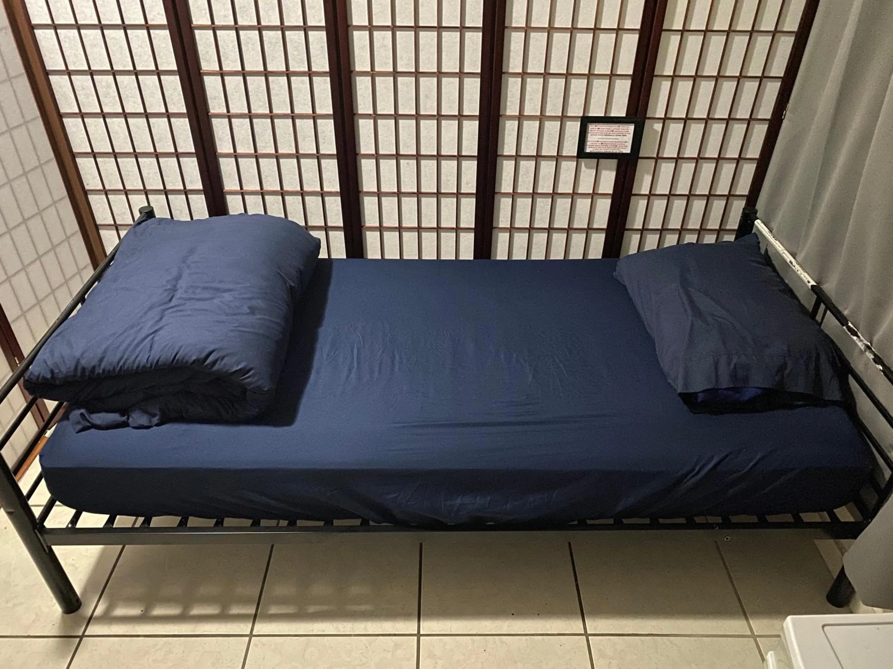 Bed in Private Cubicle - Single Bed - Mixed Shared Dorm - MIAMI AIRPORT