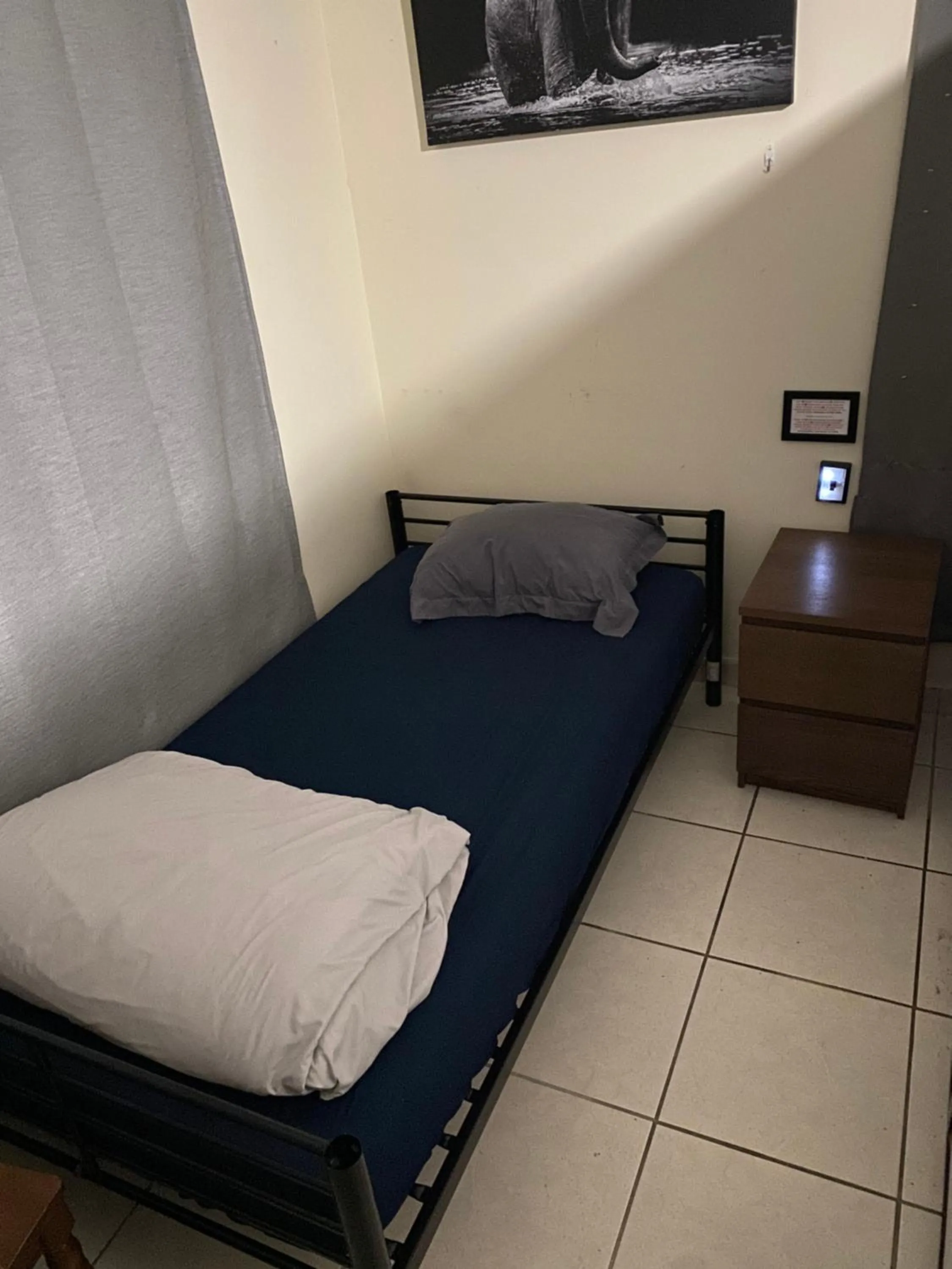 Bed in Private Cubicle - Single Bed - Mixed Shared Dorm - MIAMI AIRPORT