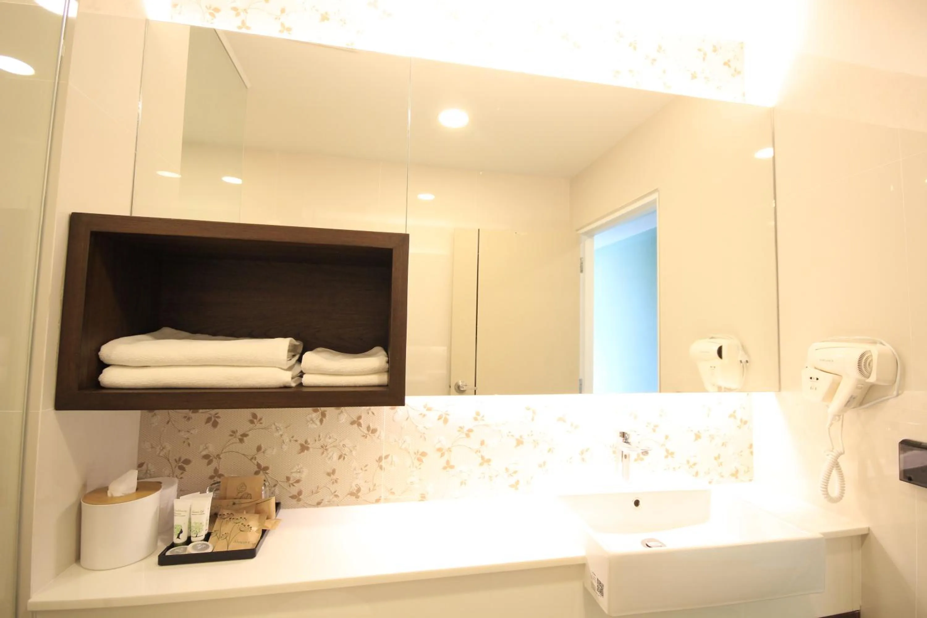 Bathroom in River Tree Resort