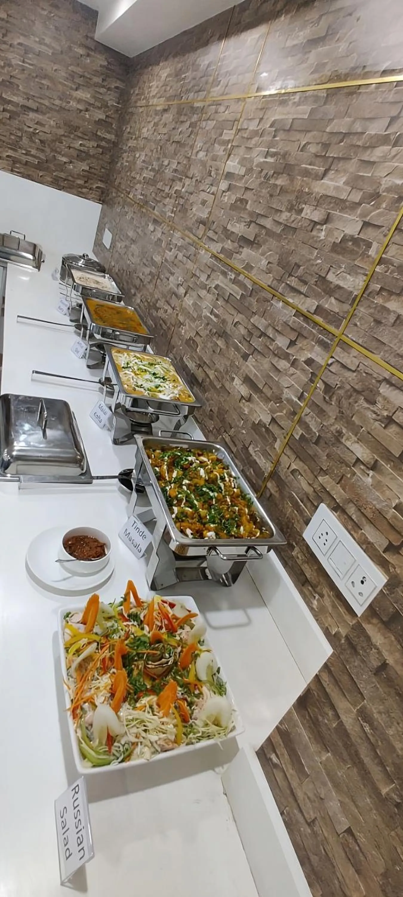 Hotel Keshav Residency - Medicity Gurugram, near Medanta Hospital