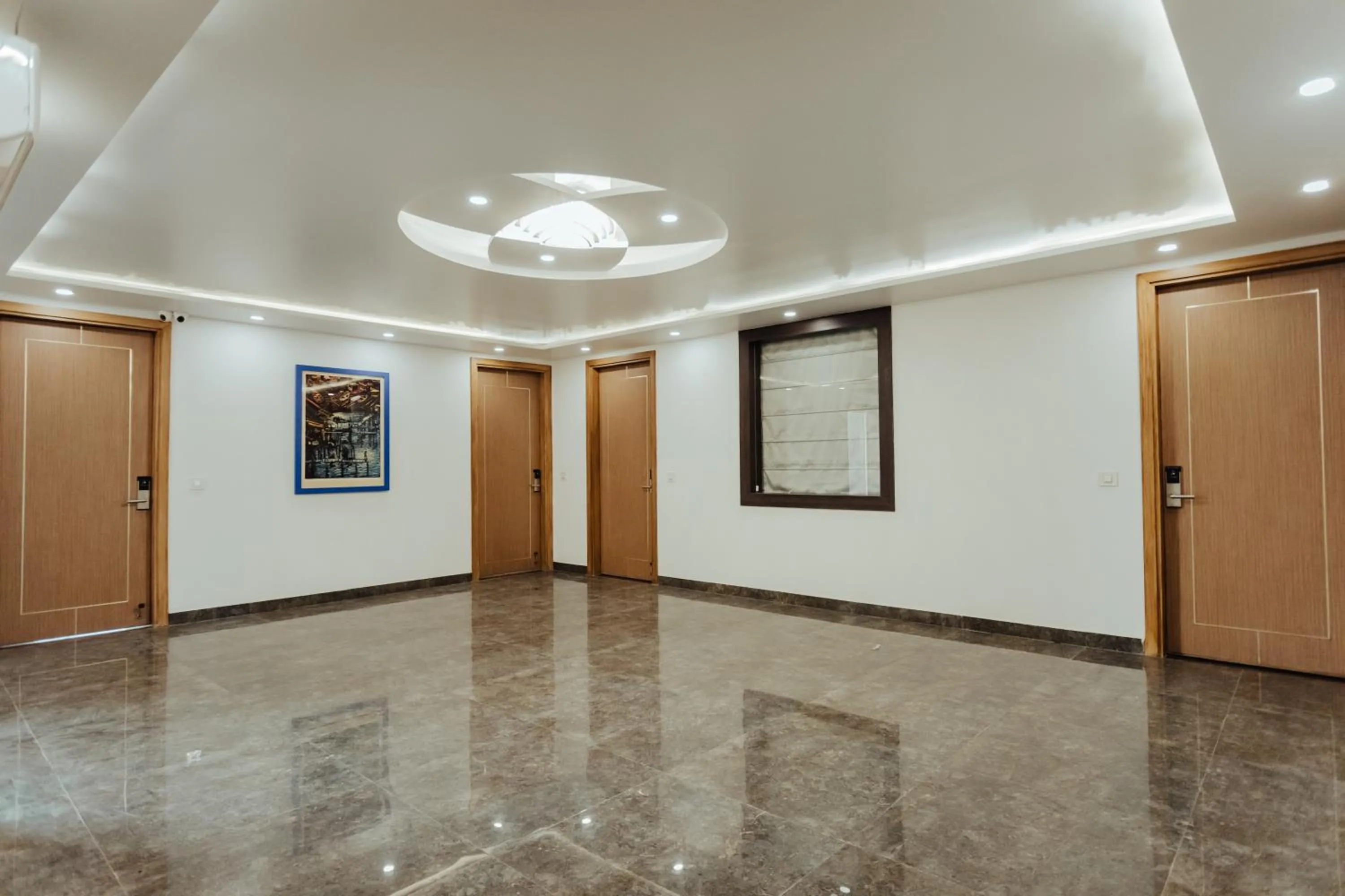 Hotel Keshav Residency - Medicity Gurugram, near Medanta Hospital