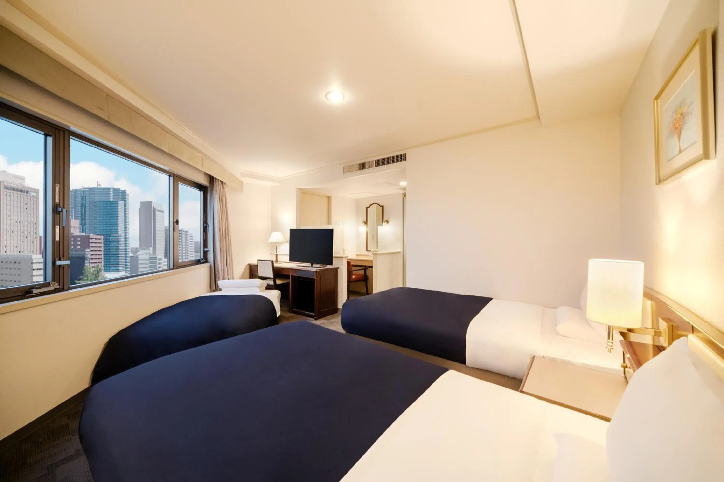 Bed in HOTEL MYSTAYS Hiroshima Peace Park Bed in HOTEL MYSTAYS Hiroshima Peace Park