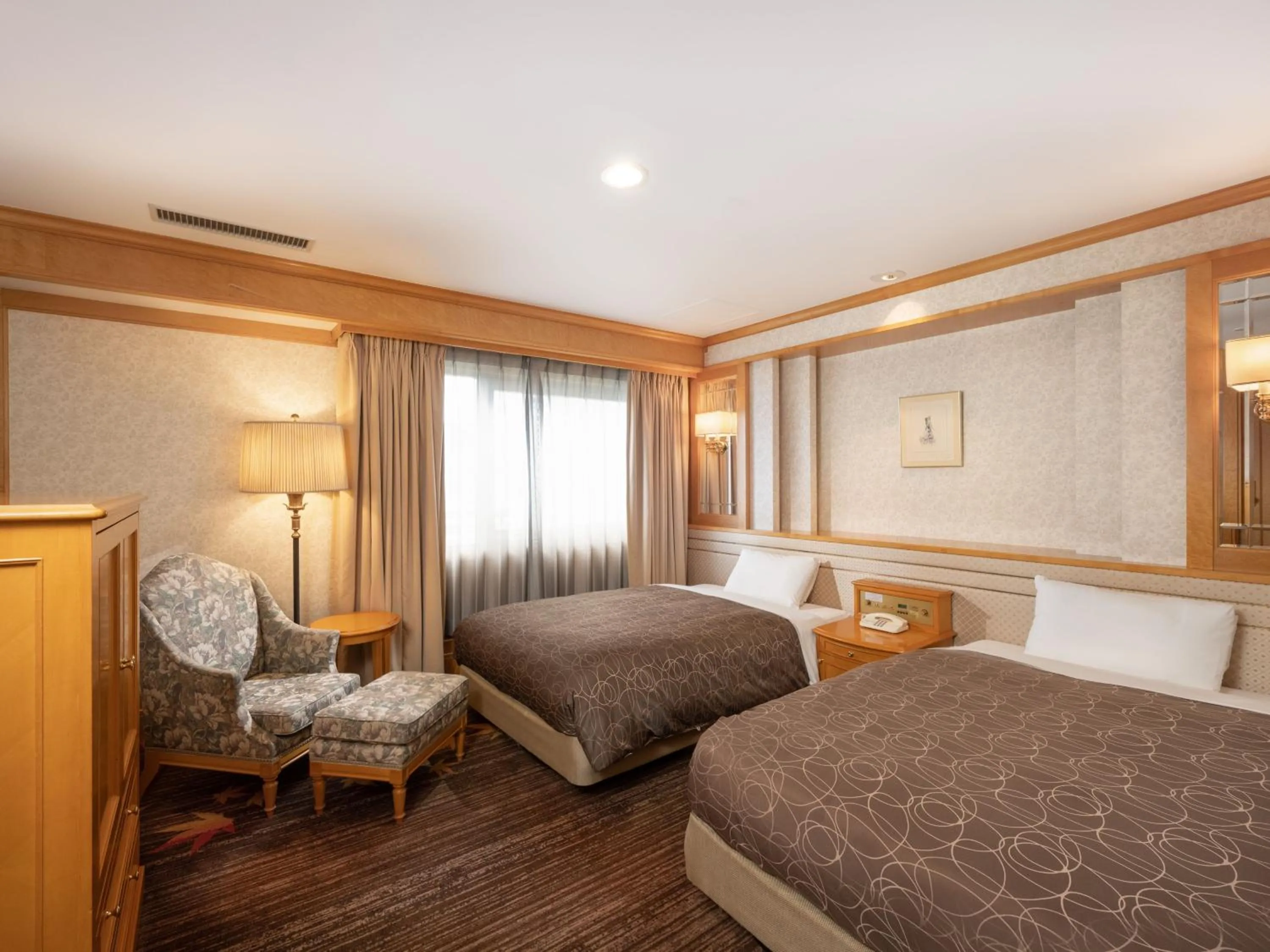 Photo of the whole room, Bed in Sotetsu Grand Fresa Hiroshima