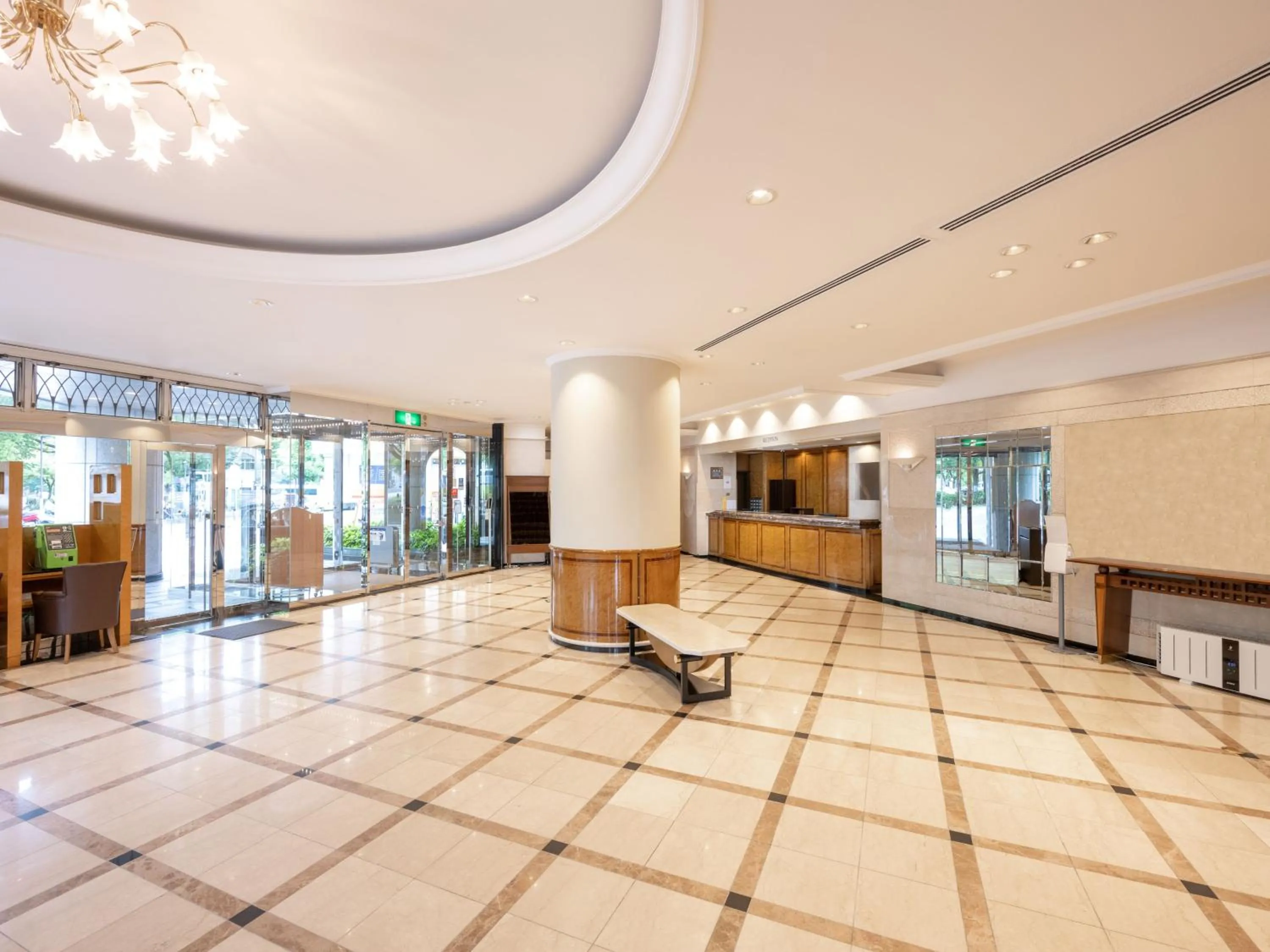 Lobby or reception in Sotetsu Grand Fresa Hiroshima