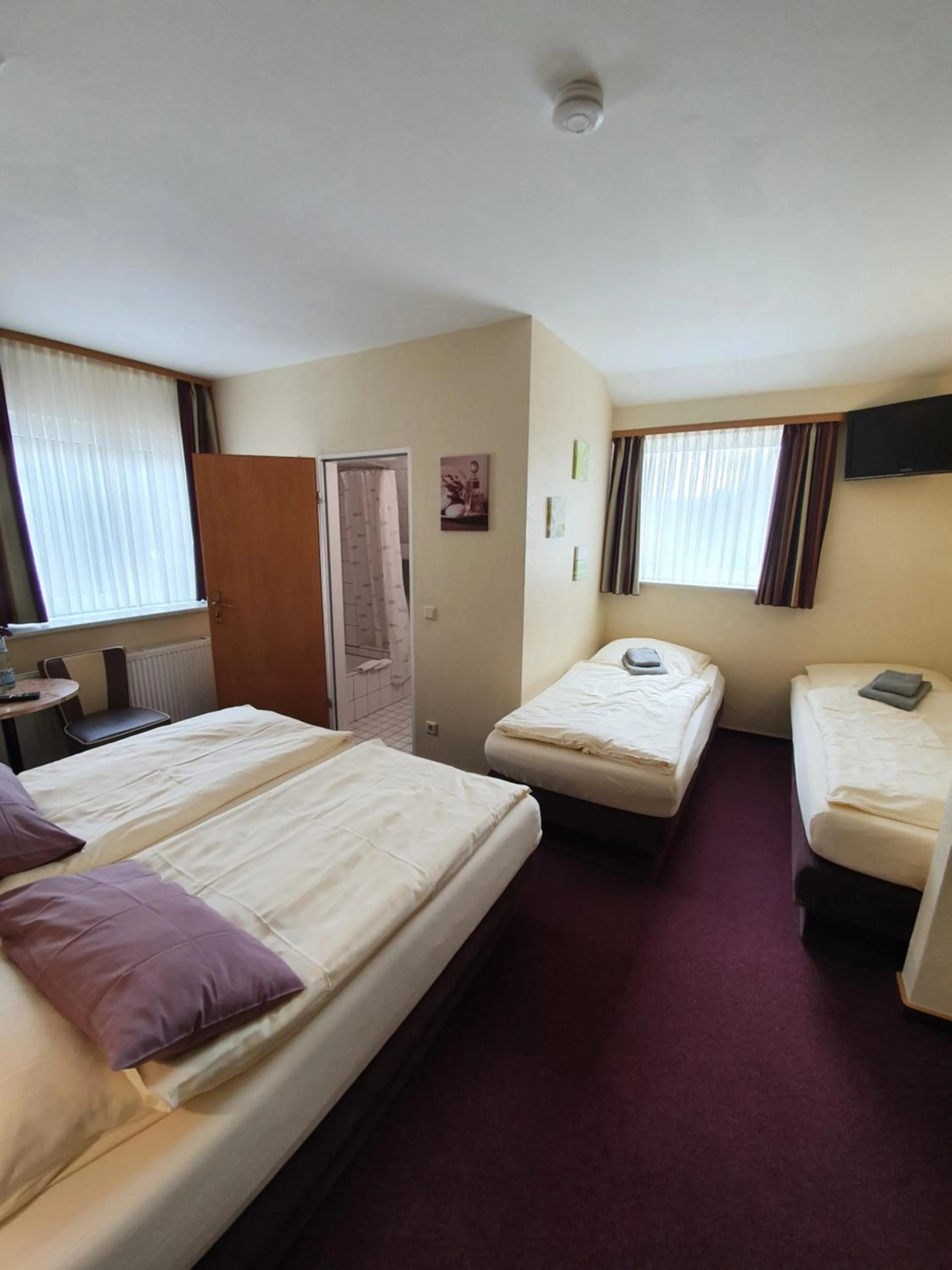 Bed in Hotel Bergschlösschen