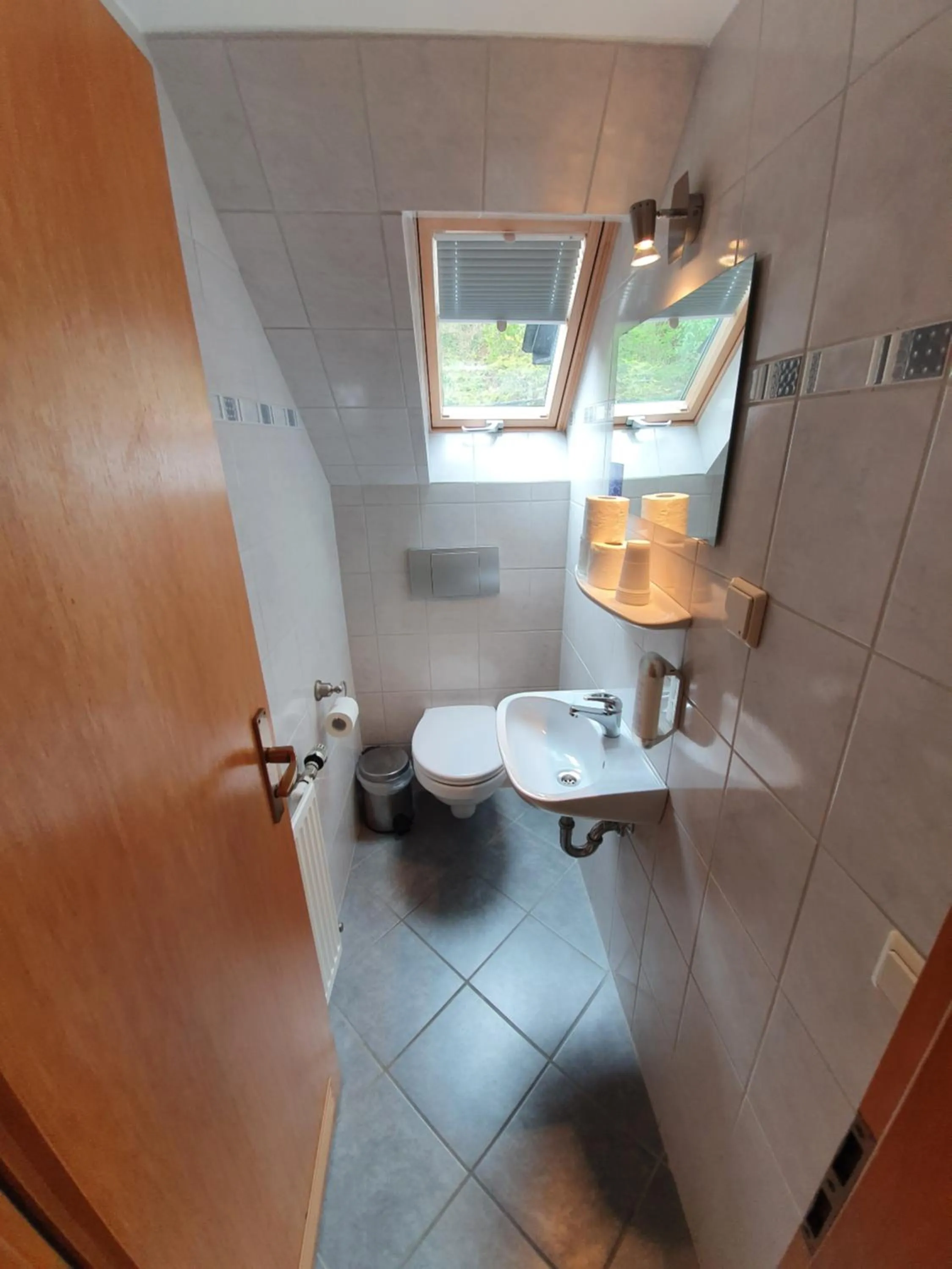 Toilet in Hotel Bergschlösschen