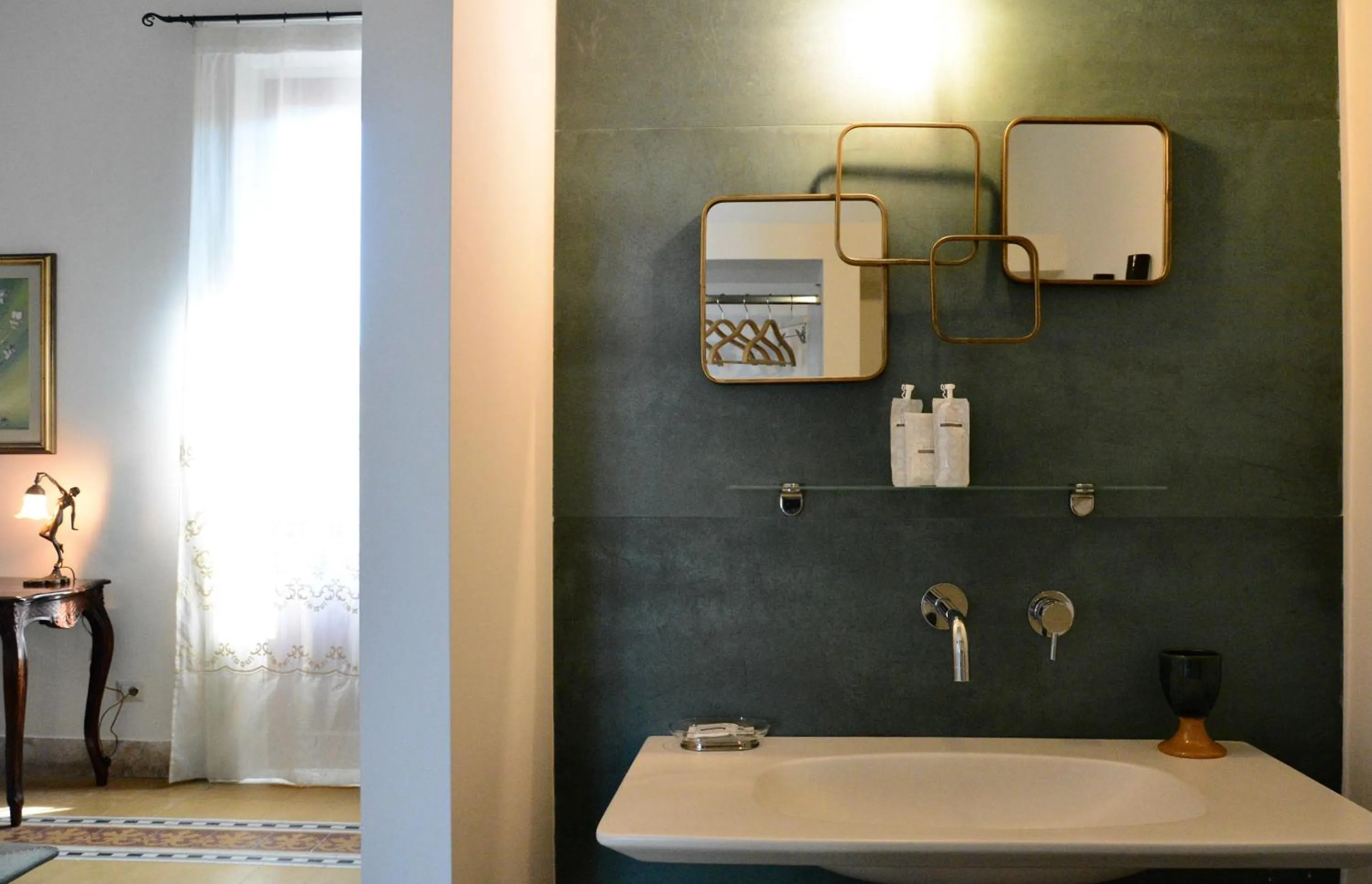 Bathroom in DOMUS ALERIA Deluxe Rooms