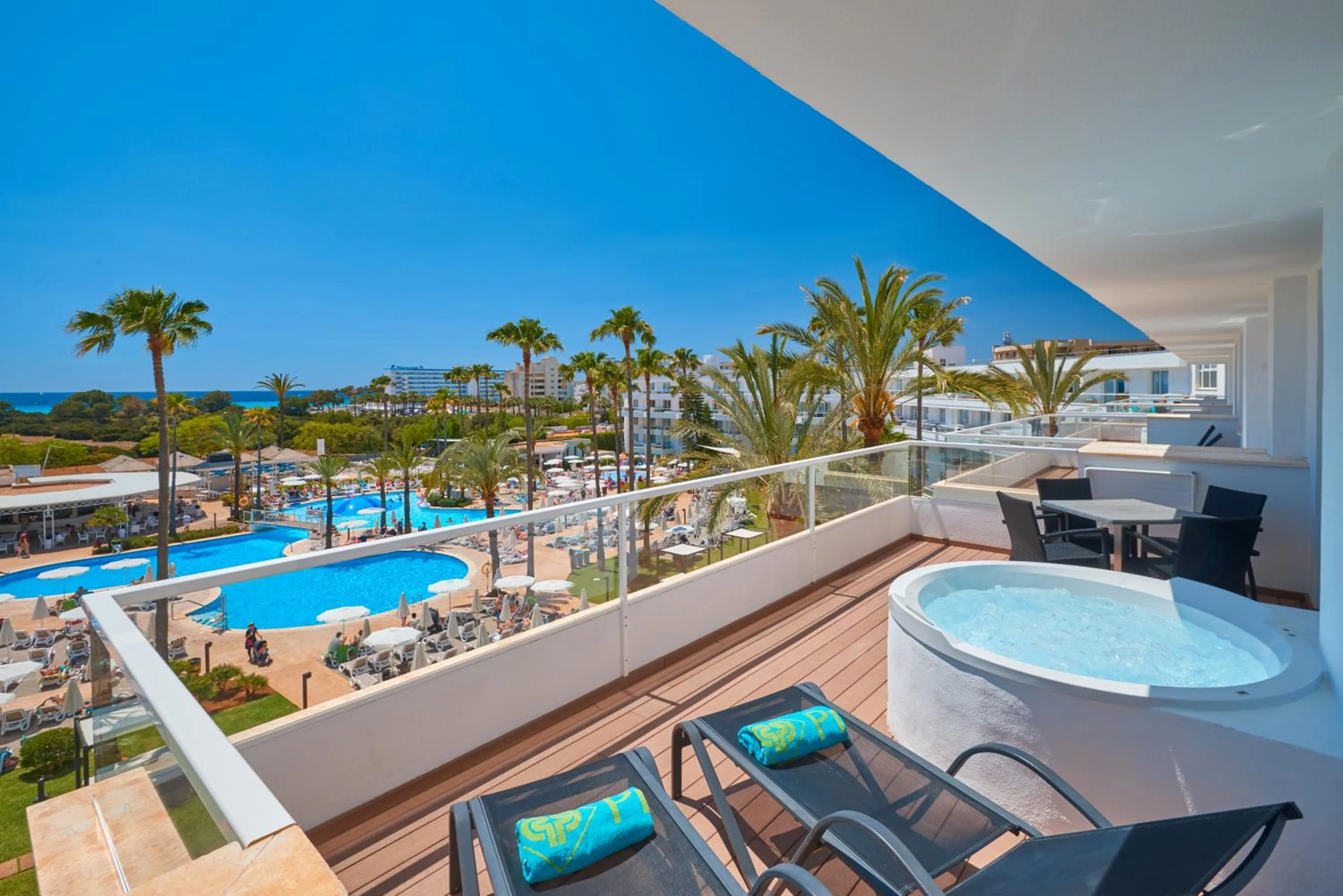 Hot Tub in Protur Vista Badia