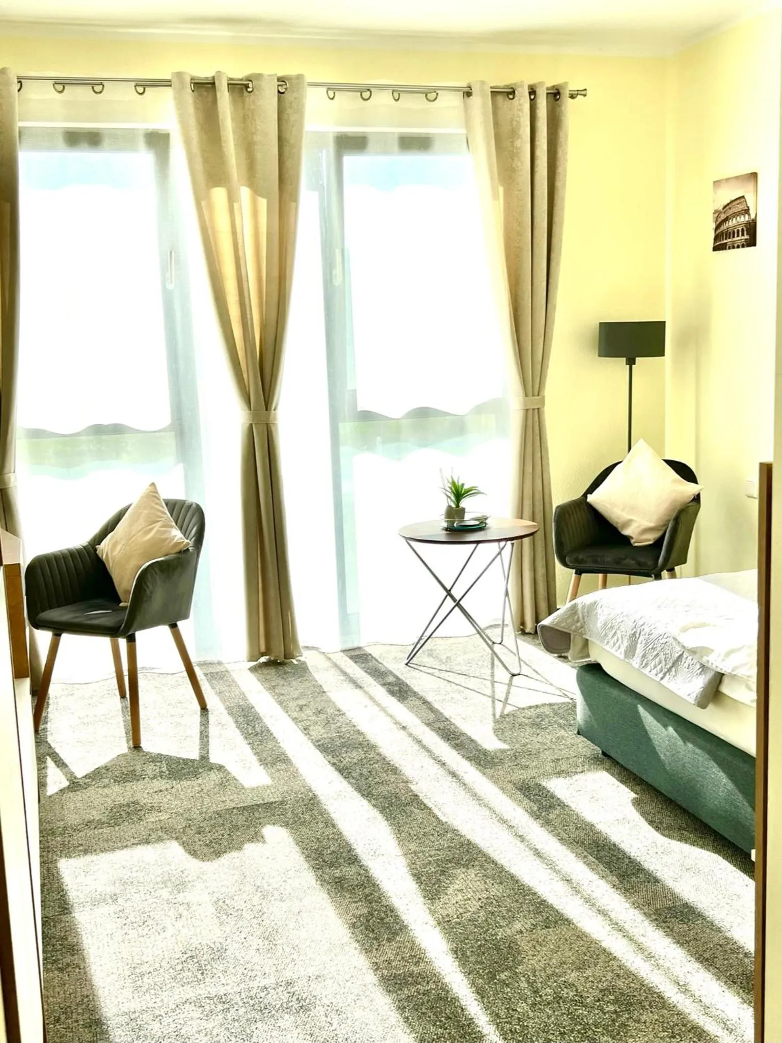 Photo of the whole room, Bed in LikeDaheim Apartments