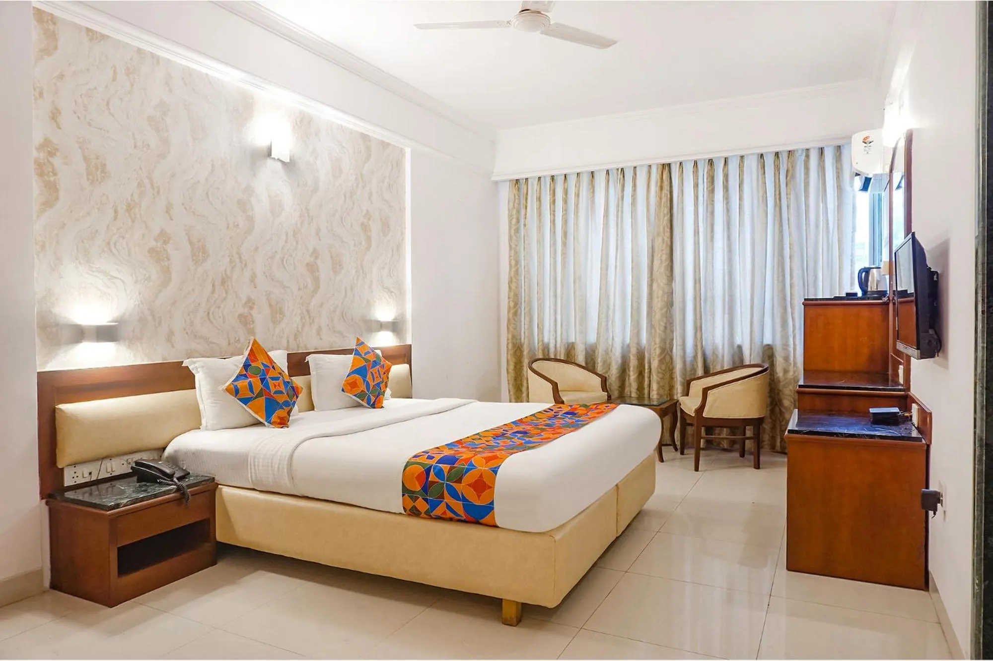 Bed in FabHotel Prime Golden Emerald - Nr St Mary's Church CNI