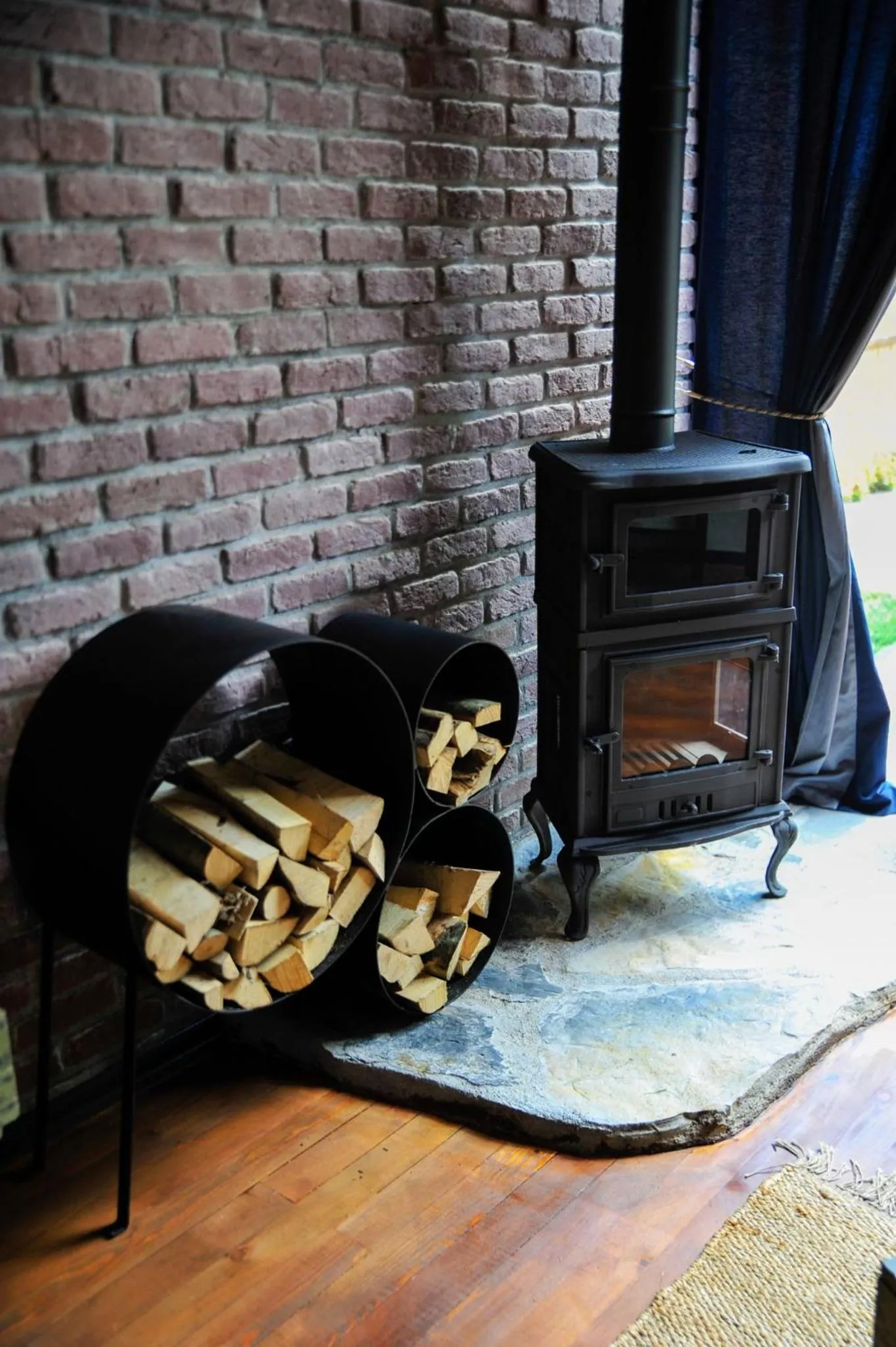 flat iron in Minimalist Sapanca