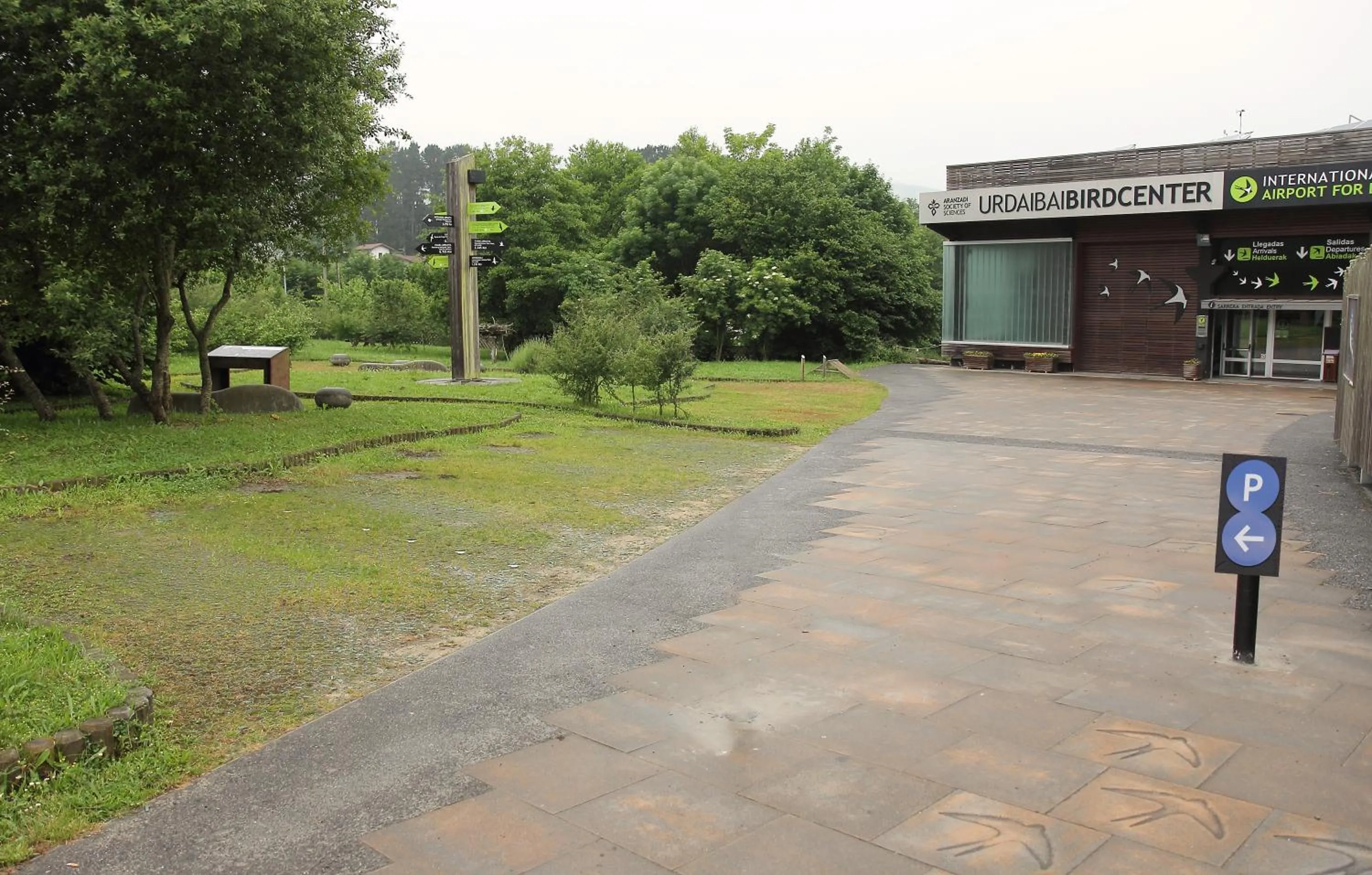 Facade/entrance in Urdaibai Bird Center