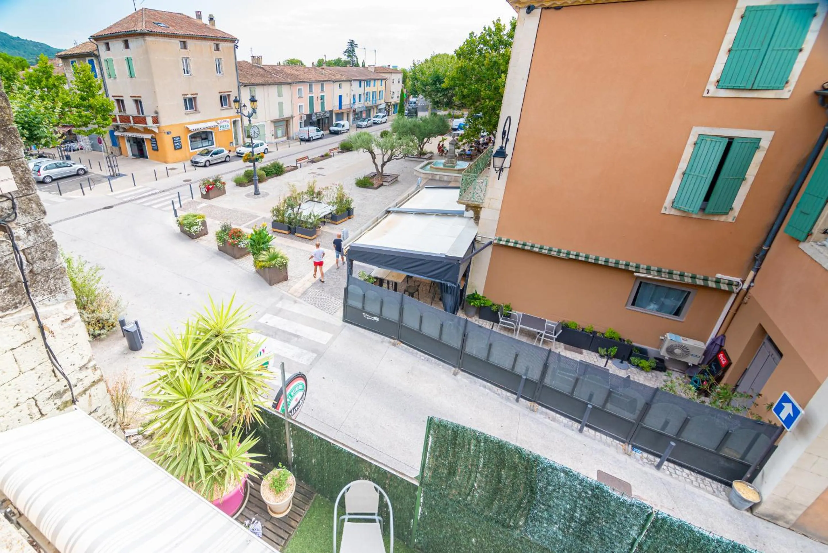 Property building in Le Mazagran