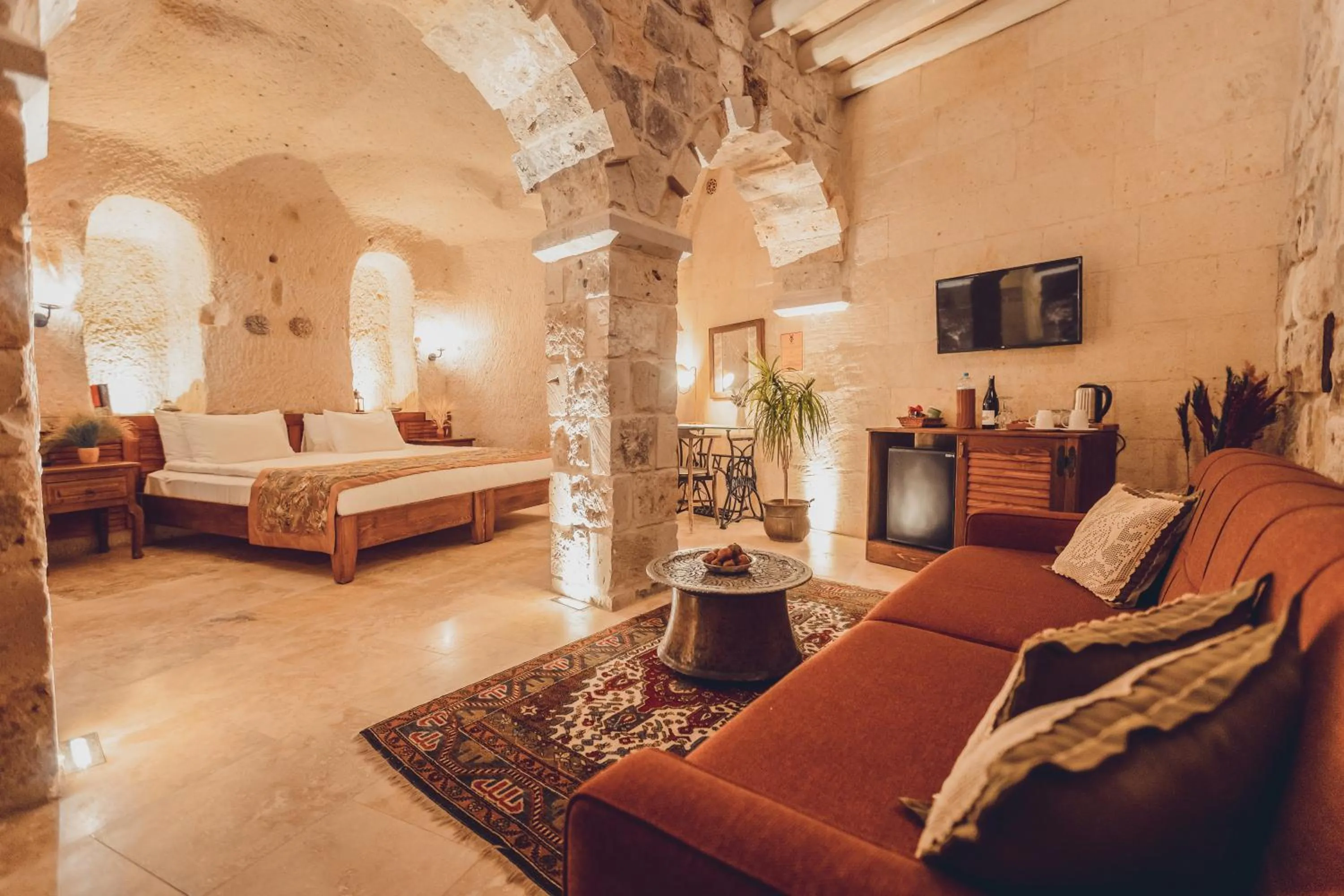 Photo of the whole room, Bed in Peristyle Cave Cappadocia- Special Class