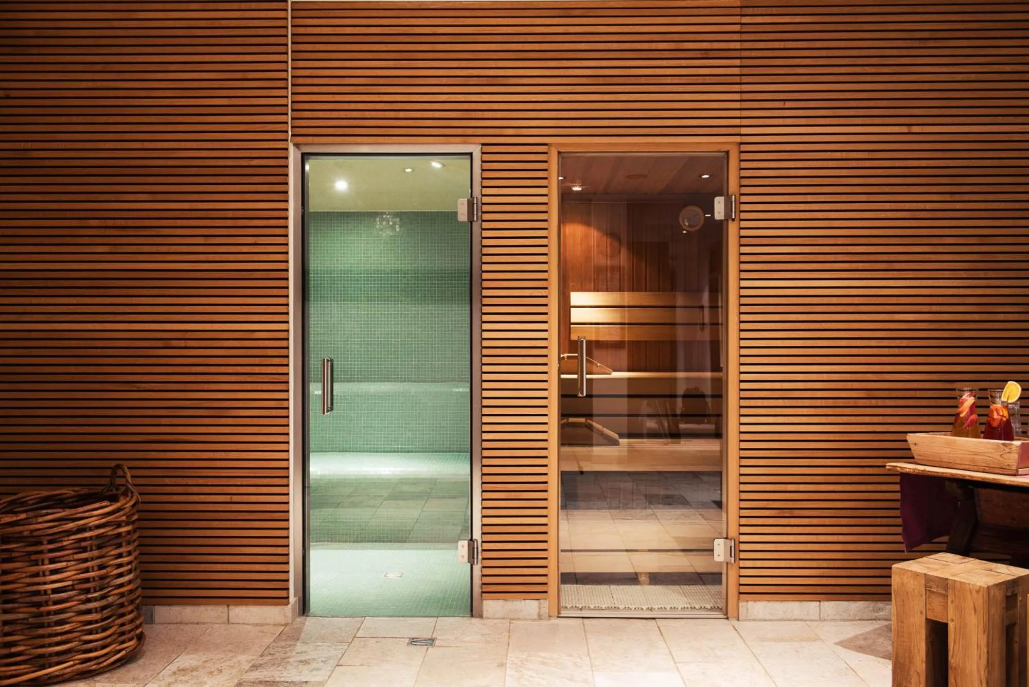 Spa and wellness centre/facilities in Skihotel Galzig B&B