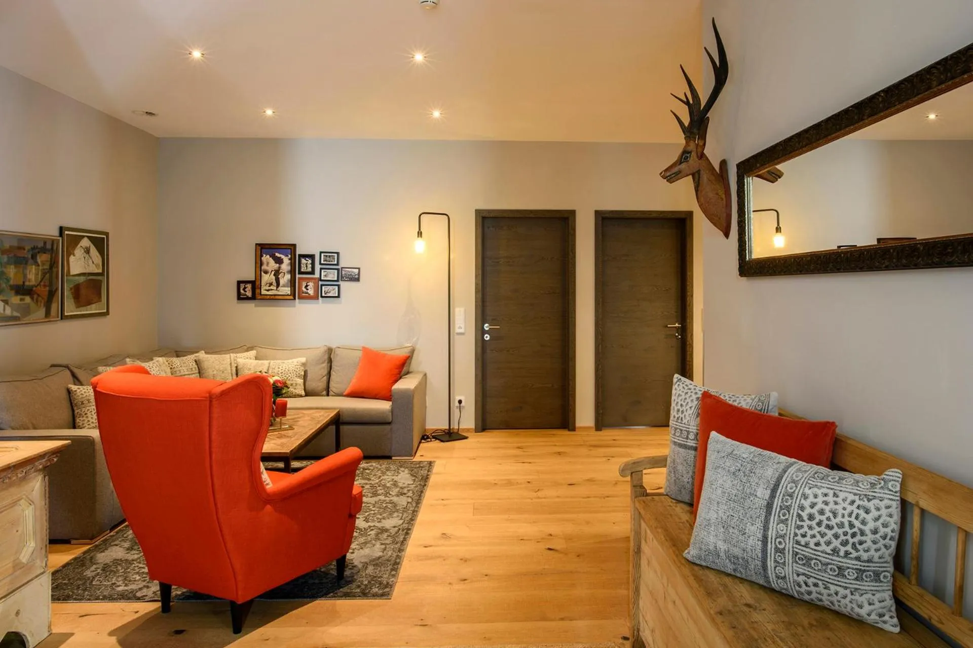 Photo of the whole room in Skihotel Galzig B&B