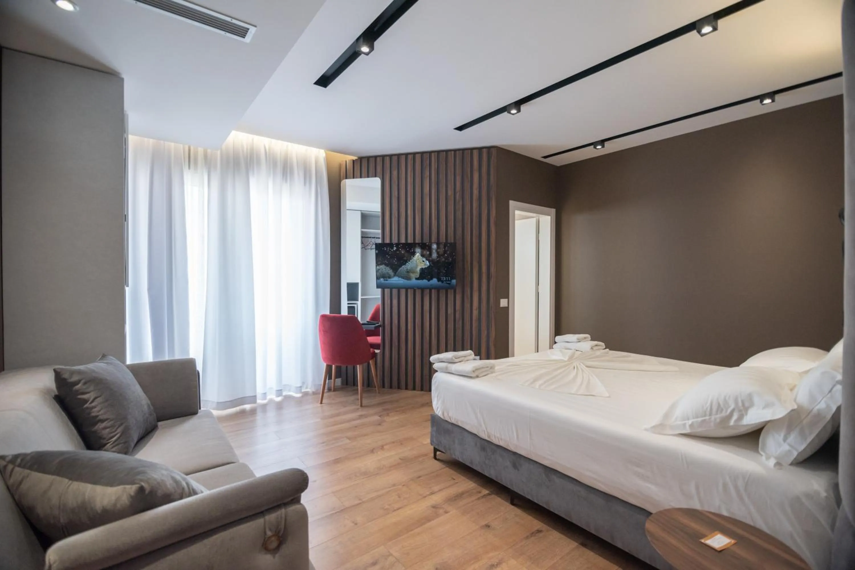 Hotel PortSide GF