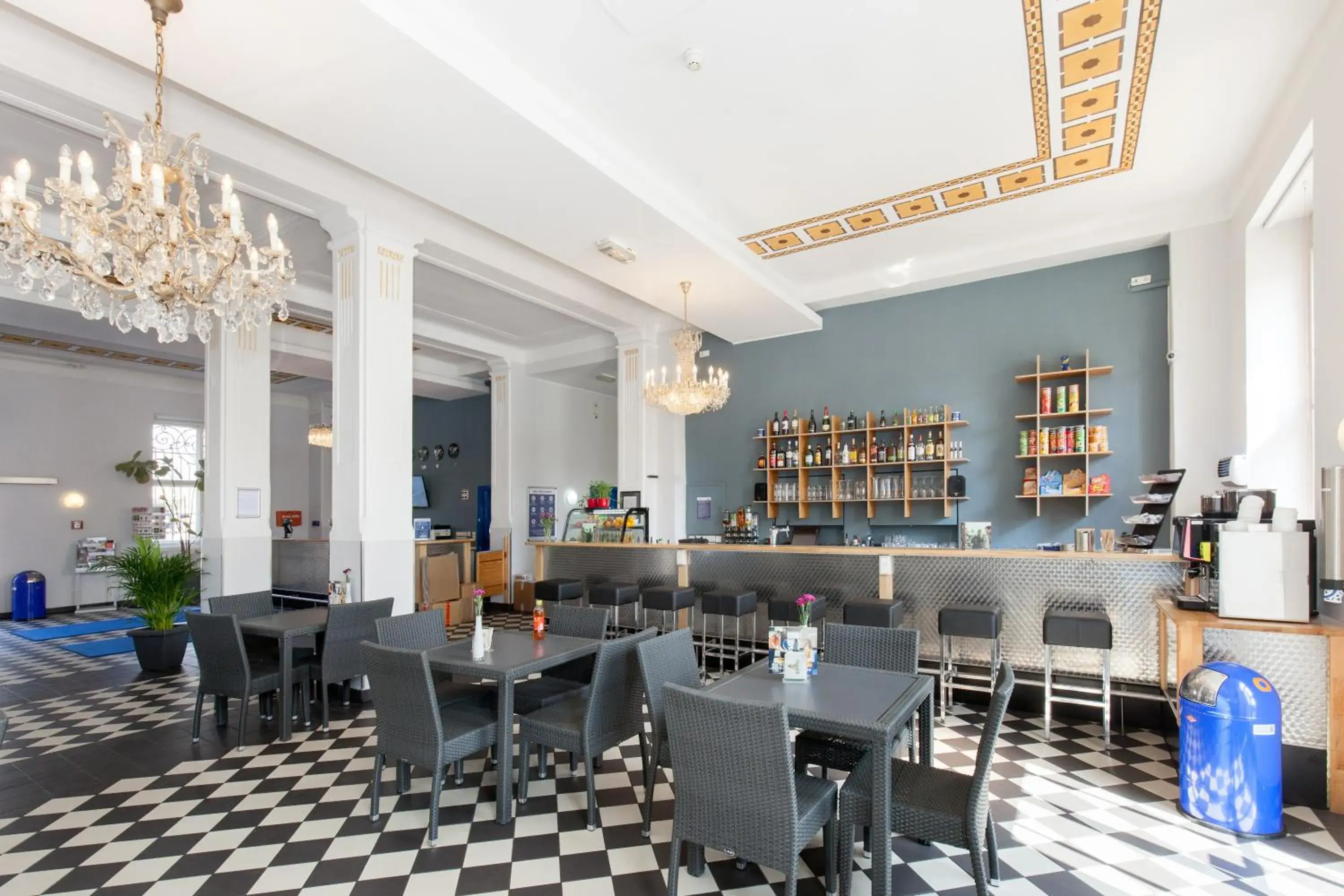 Lounge or bar in a&o Leipzig Hauptbahnhof Lounge or bar in a&o Leipzig Hauptbahnhof