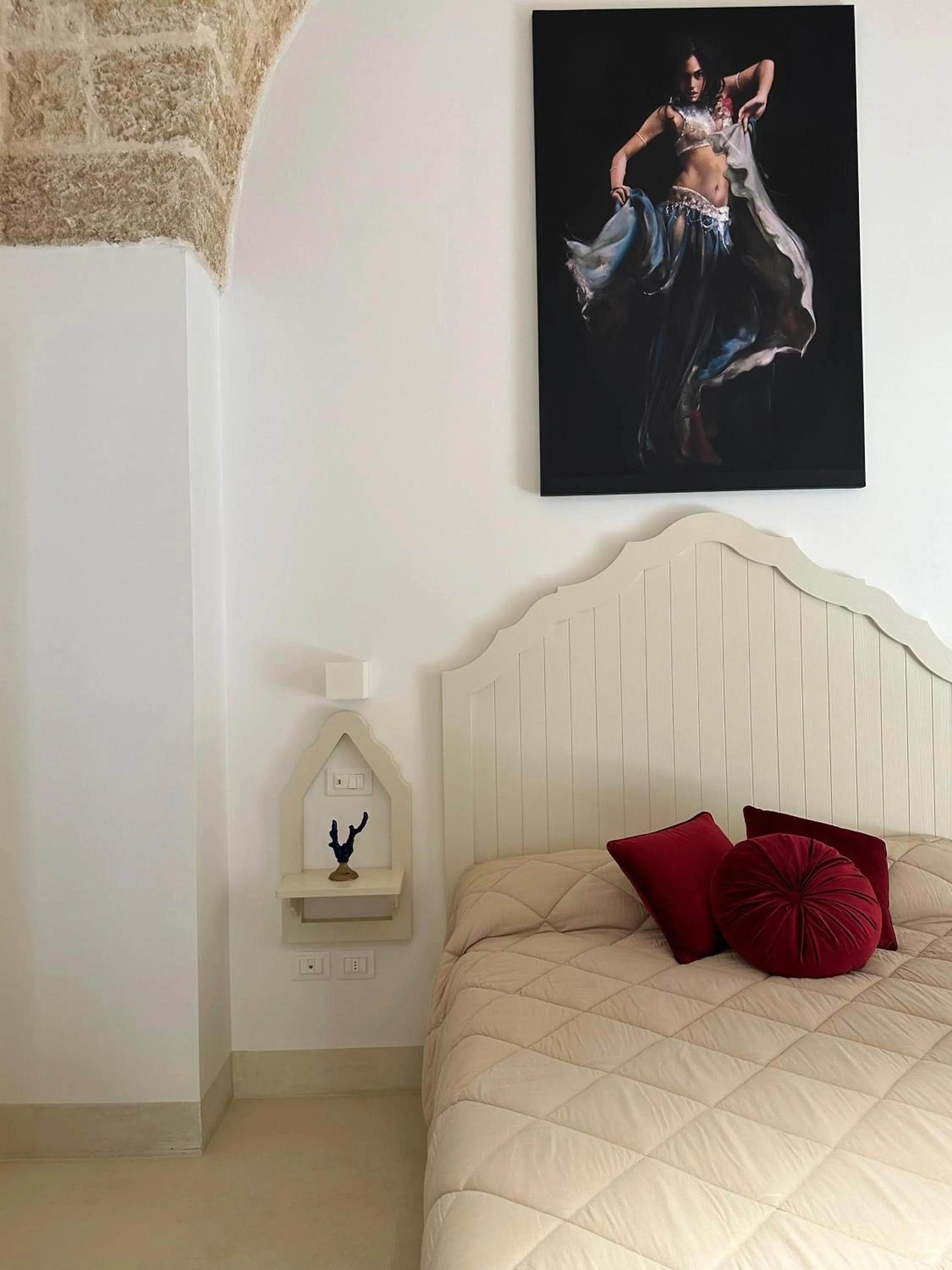 Bed in Palazzo Alma luxury rooms