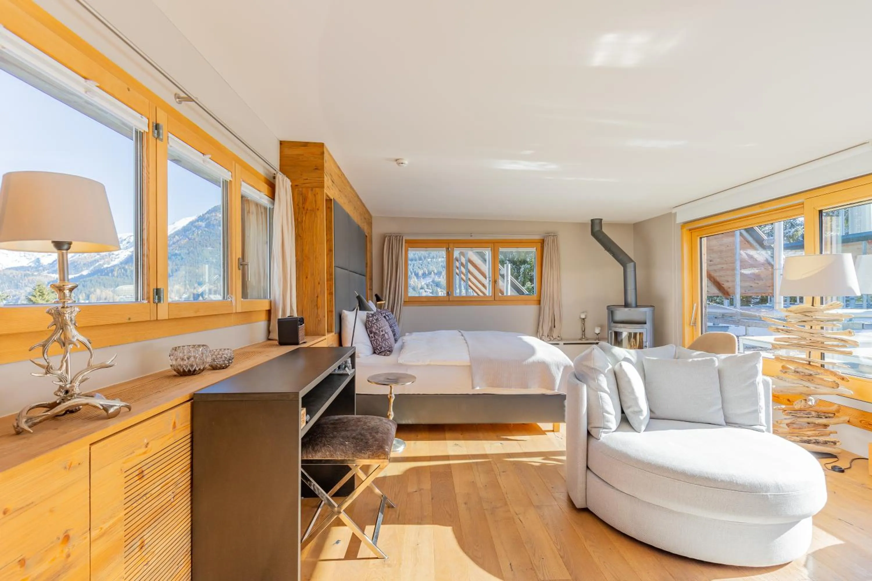 Photo of the whole room in Hotel Edelweiss