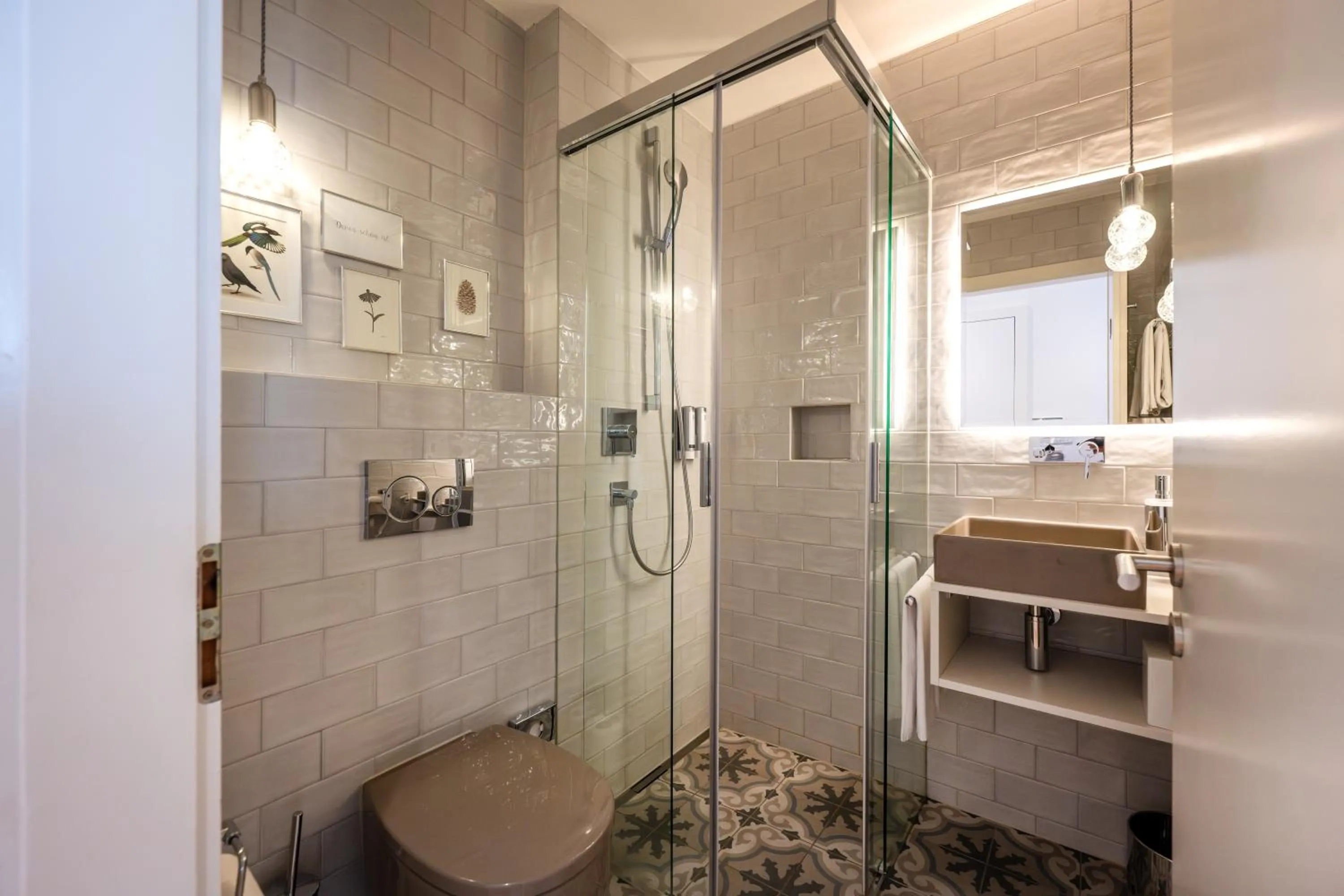 Bathroom in Hotel Edelweiss