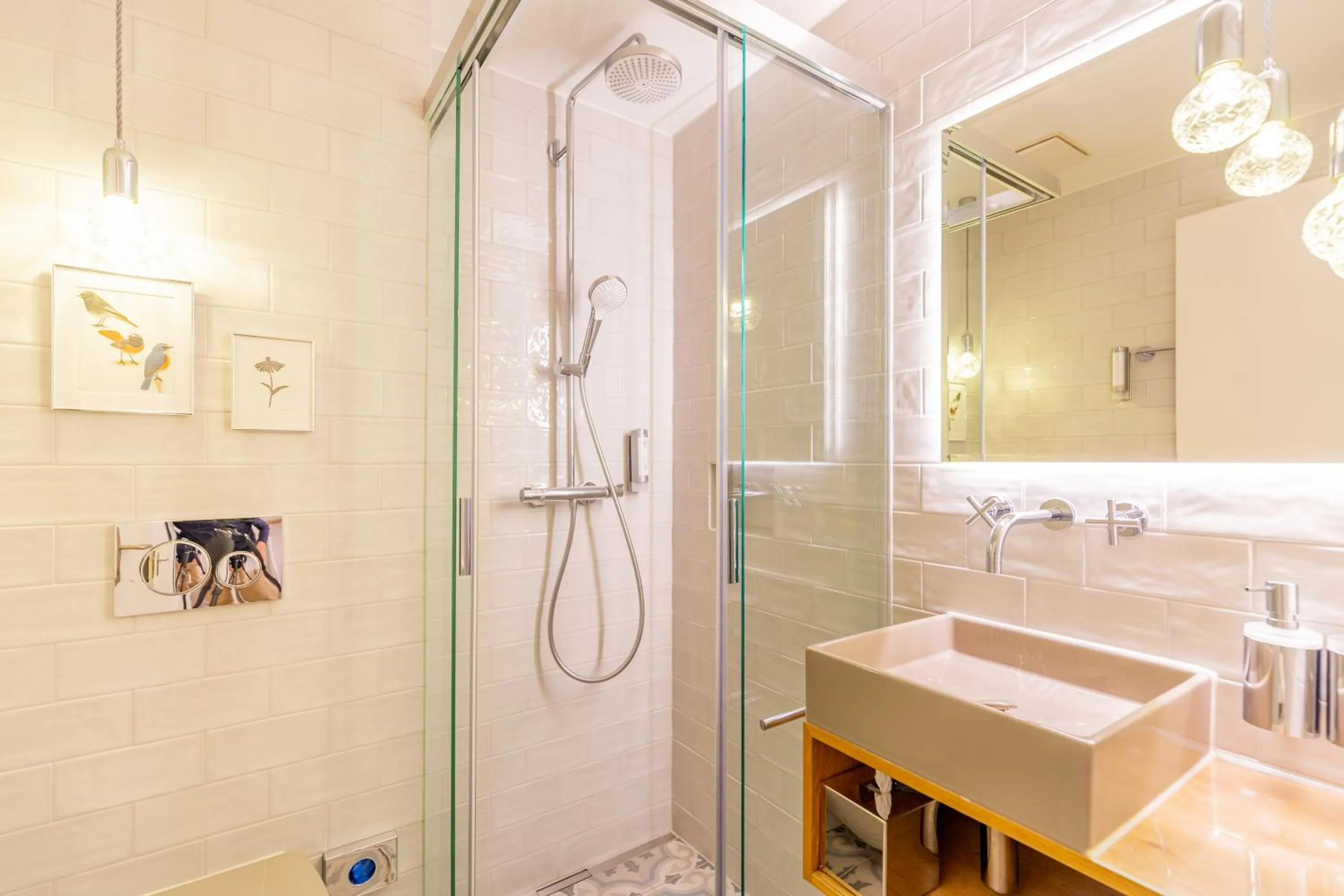 Bathroom in Hotel Edelweiss