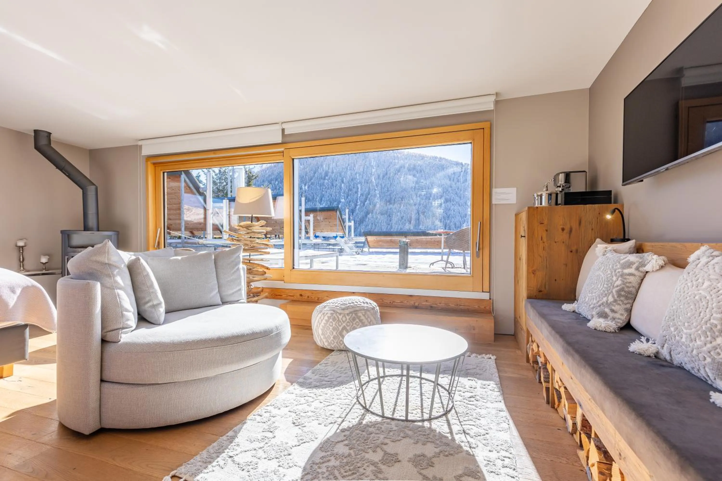 Photo of the whole room in Hotel Edelweiss