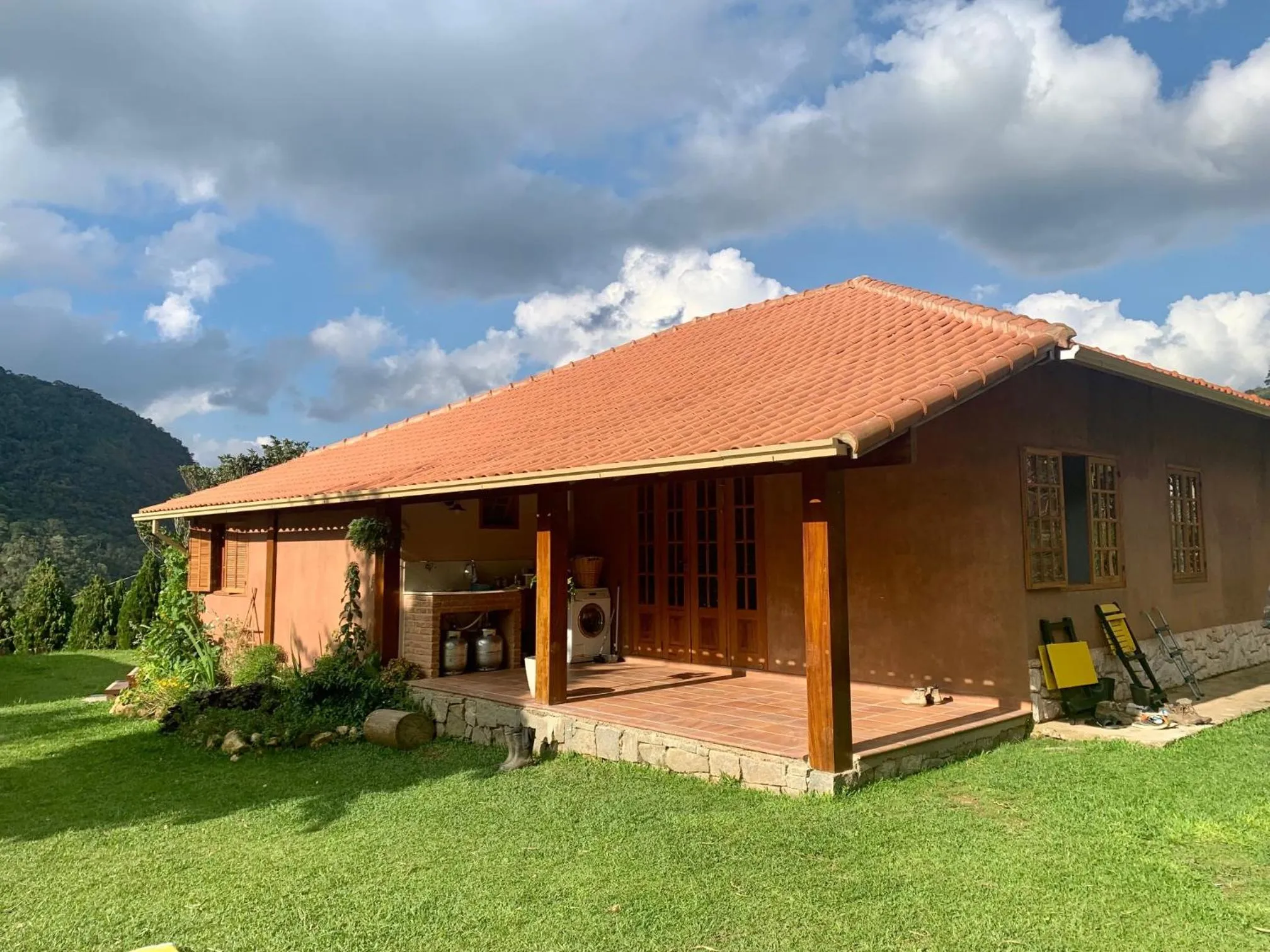 Property building in Sítio MAARA