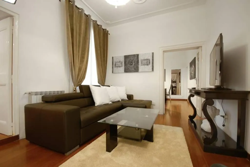 TV and multimedia in Banchi - Classic apartment between Navona and Campo dei Fiori